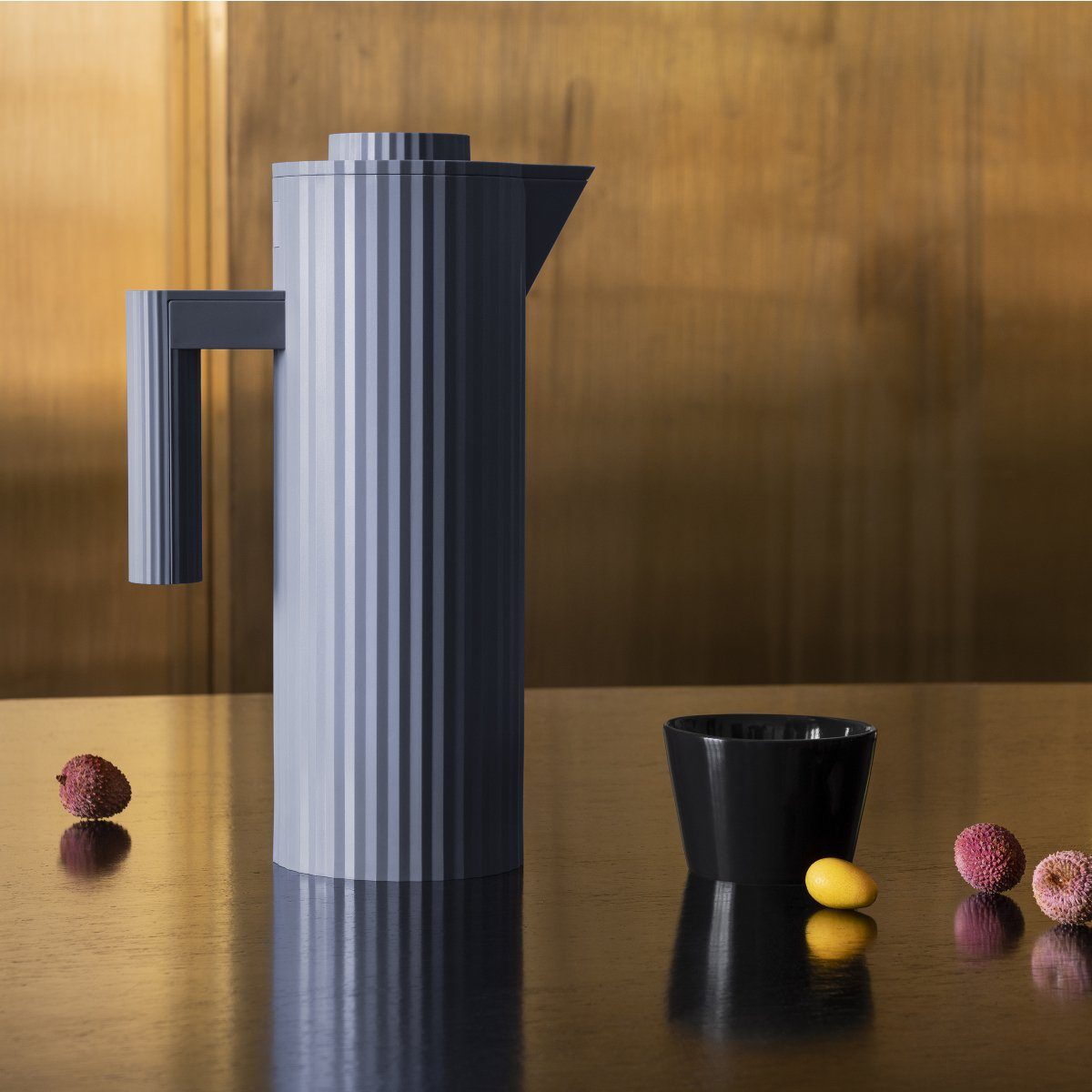 Alessi Isolierkanne Isolierkanne 1l Plissé, 1 l