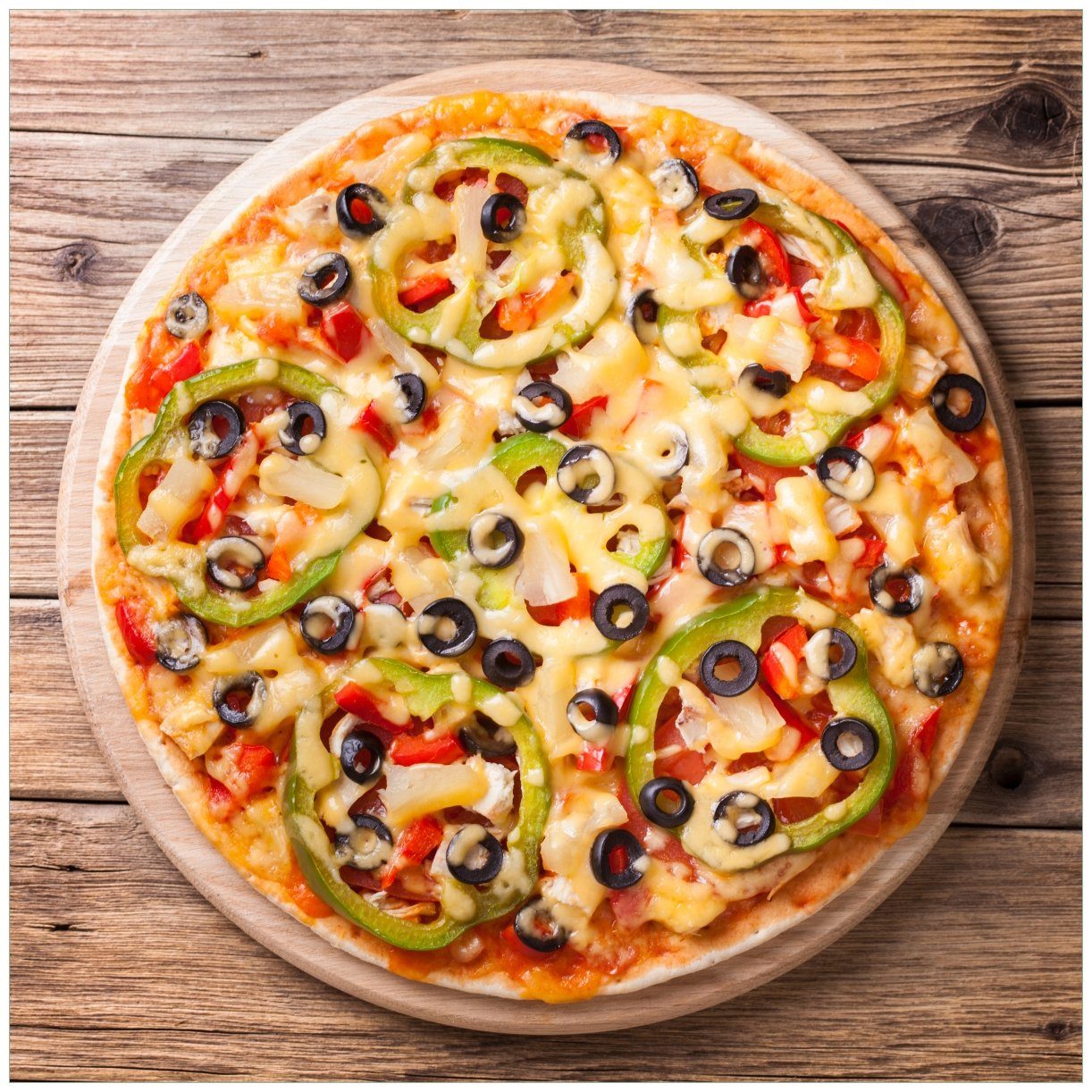 Wallario Tischplatte Italienische Pizza mit Peperoni, Oliven. Paprika und Käse (1 St), für Ikea Lack Tisch geeignet