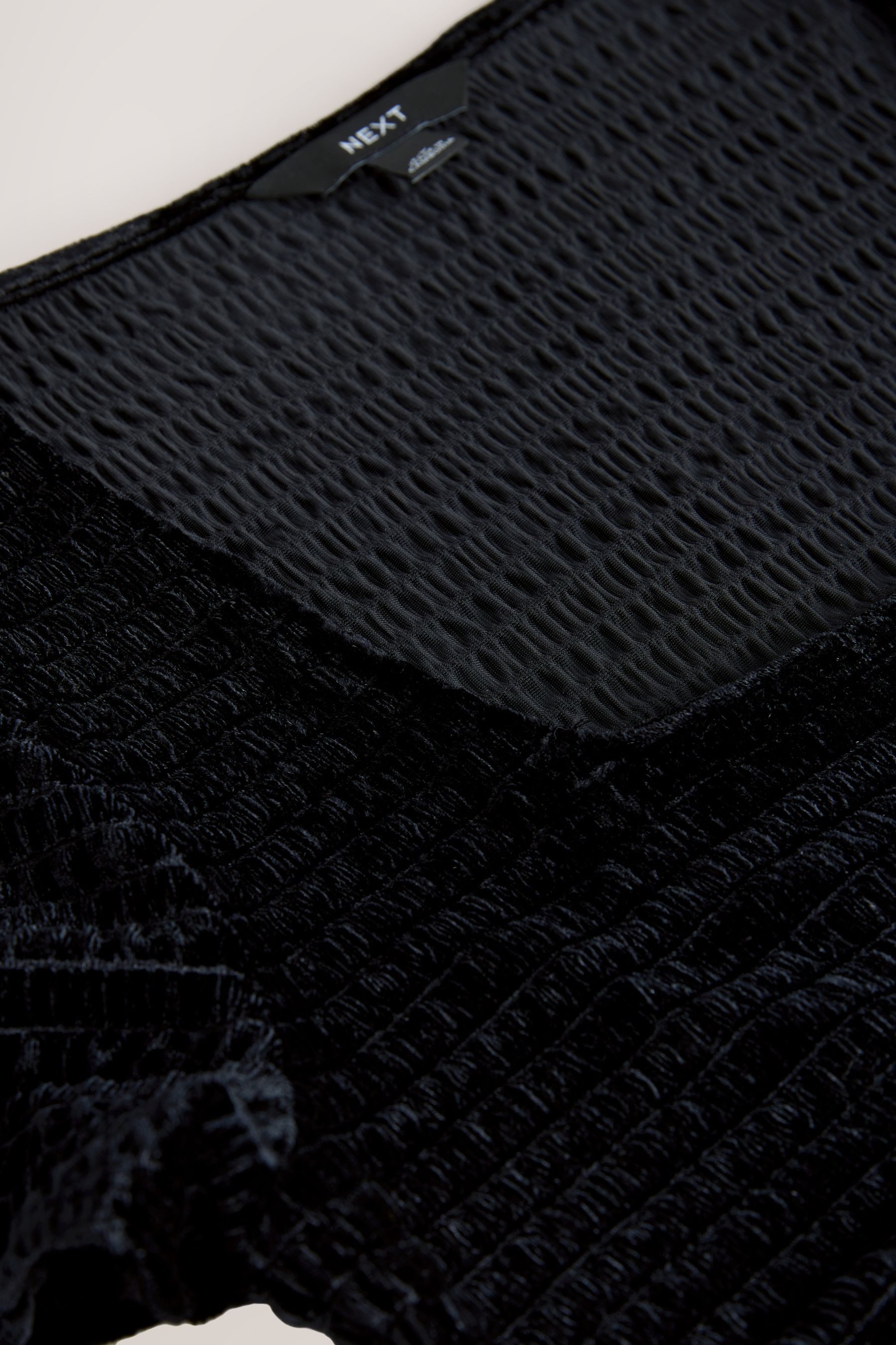 Next T-Shirt Kurzärmeliges, gerafftes Samtoberteil (1-tlg) günstig online kaufen