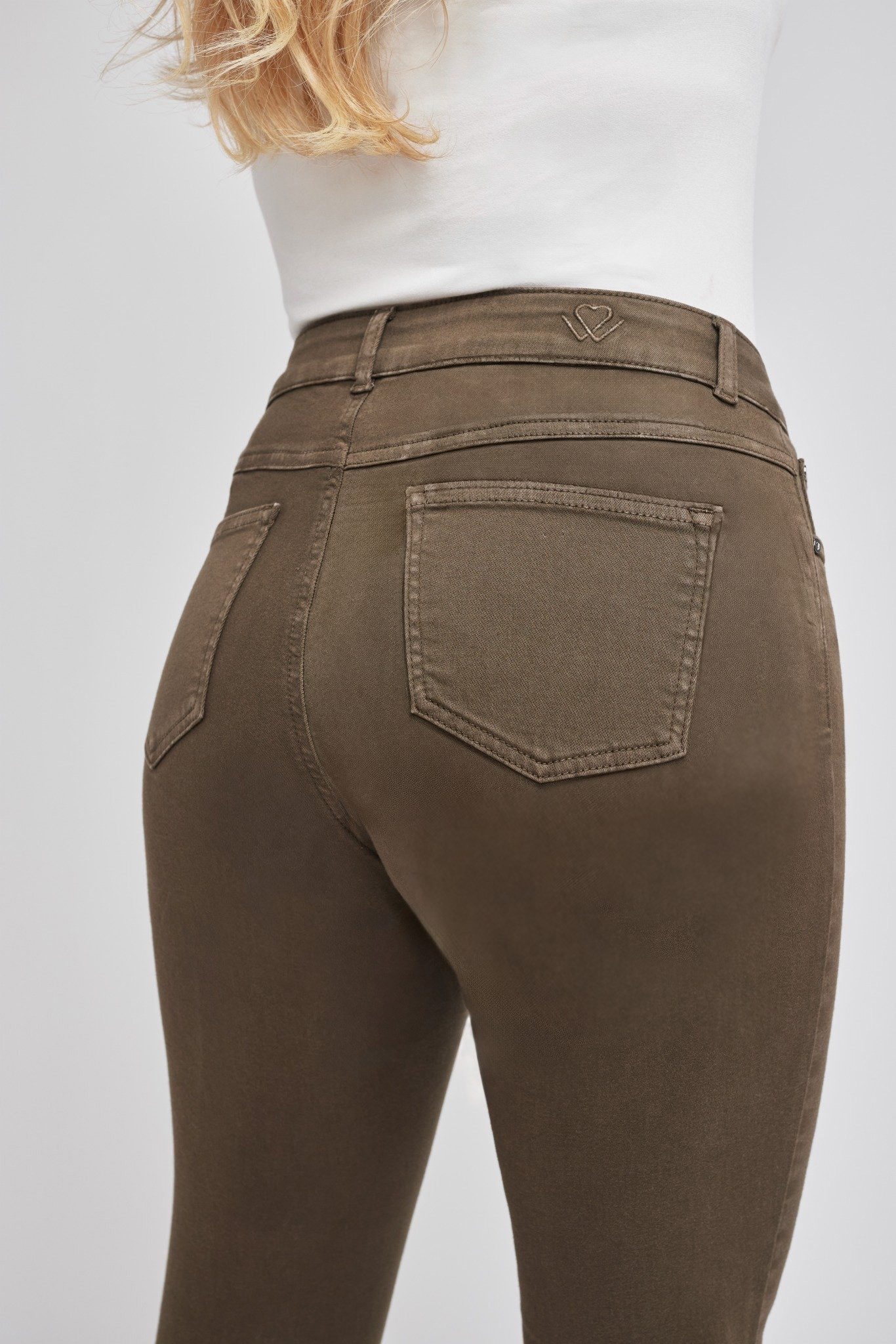 wonderjeans Slim-fit-Jeans Classic Klassischer gerader Schnitt günstig online kaufen