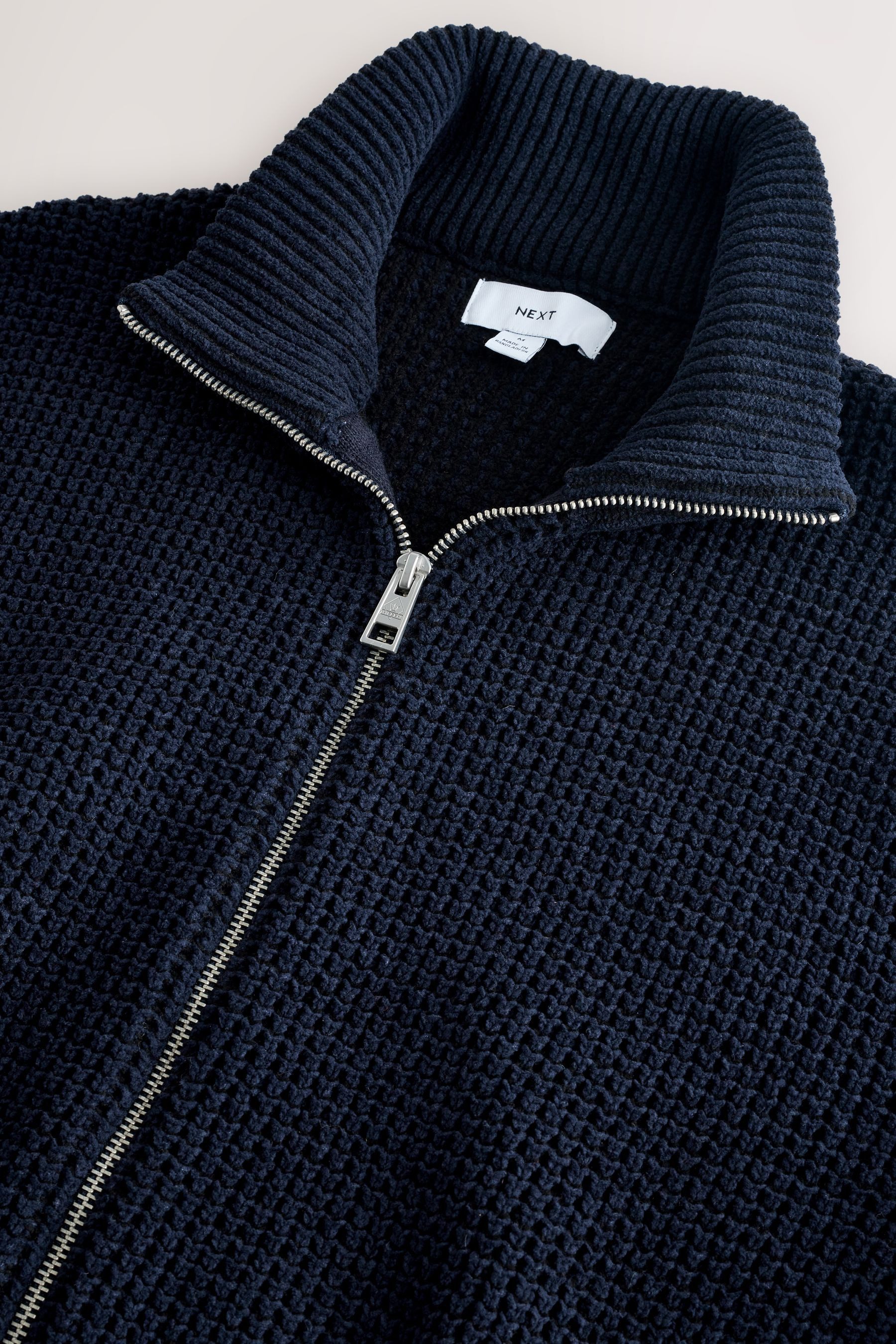 Next Strickjacke Regular Fit Troyer aus Chenille mit Waffelstruktur (1-tlg)