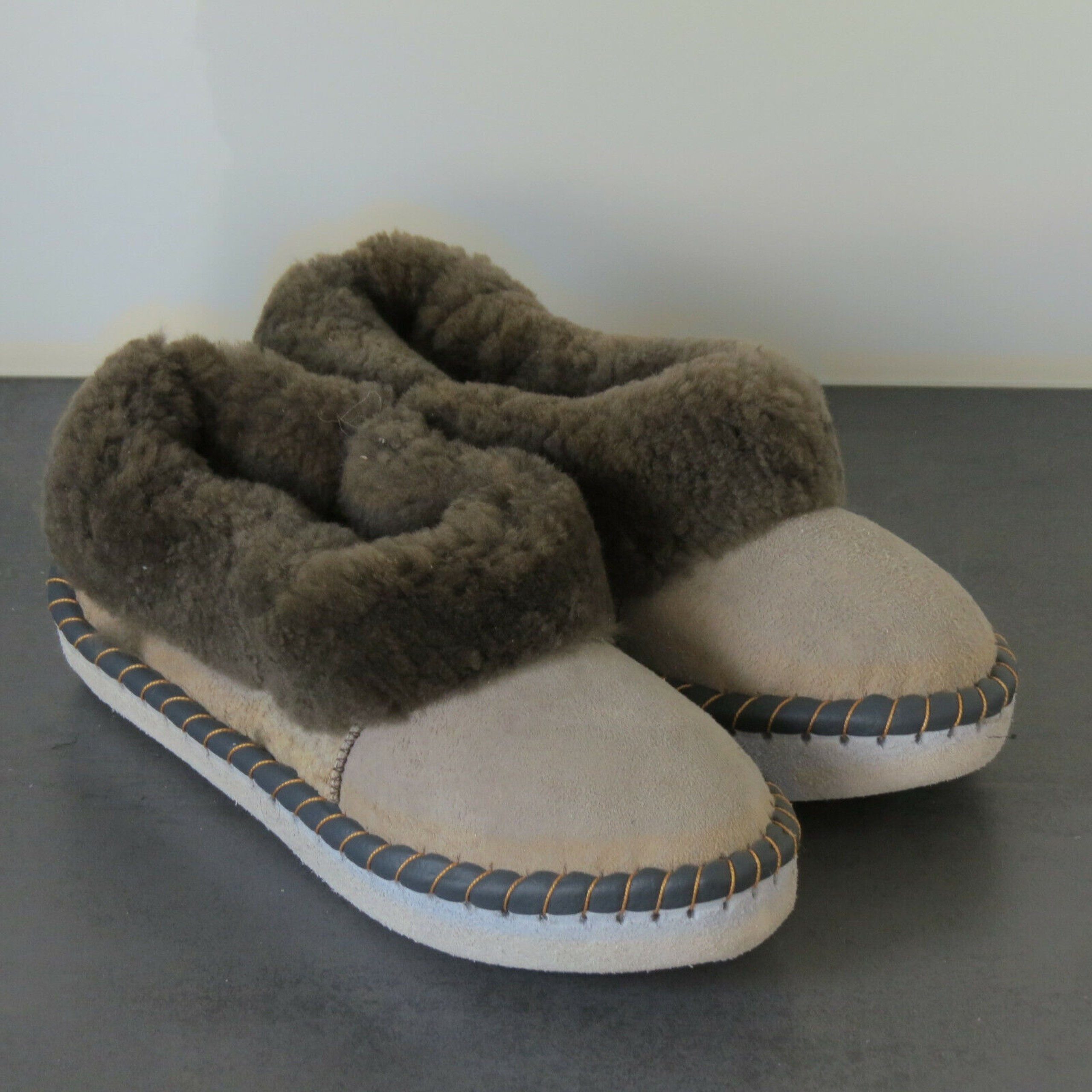 Holzprodukte Herren Hausschuhe Lammfell Pantoffeln Hüttenschuhe Ledersohle Winter Hausschuh warm