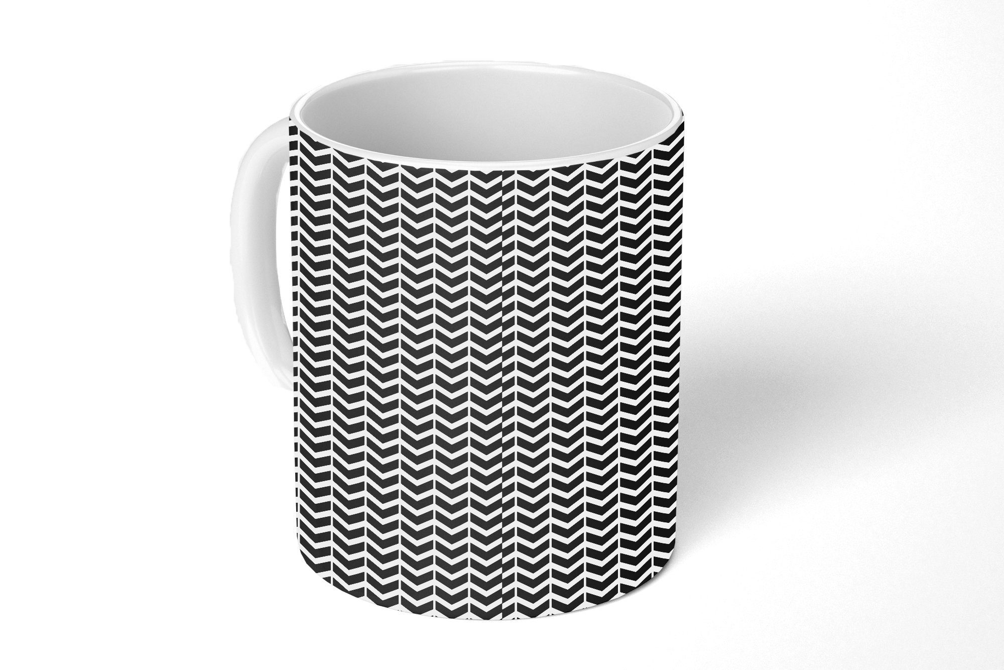MuchoWow Tasse Muster - Abstrakt - Schwarz - Weiß - Geometrie, Keramik, Kaffeetassen, Teetasse, Becher, Teetasse, Geschenk