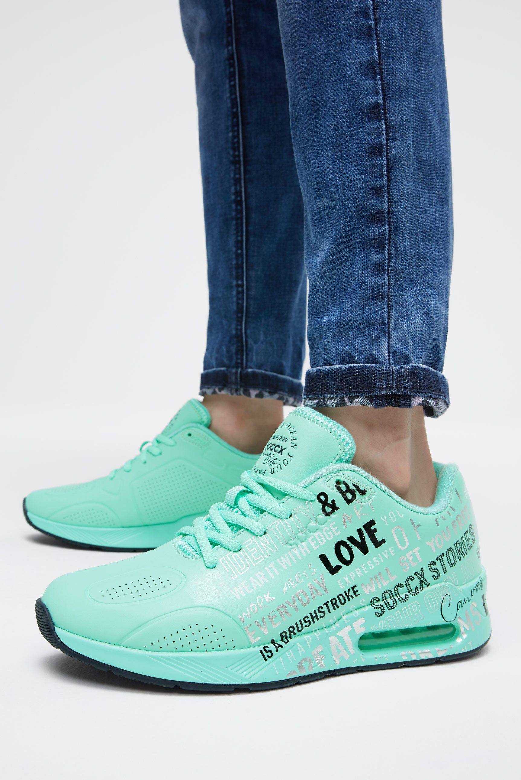 SOCCX Sneaker mit Wechselfußbett