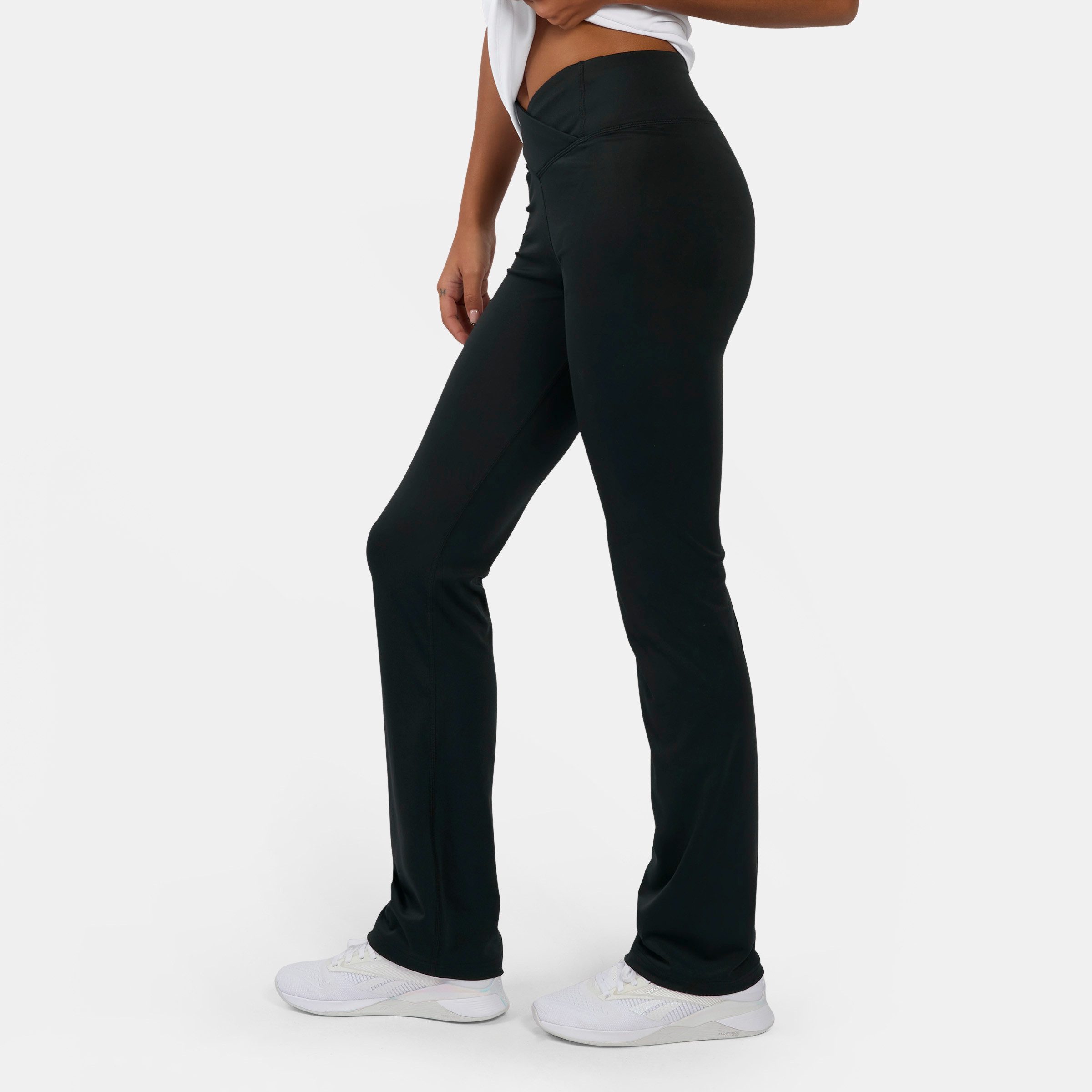 Reebok Trainingstights CORE HIGH RISE BOOTCUT PANT