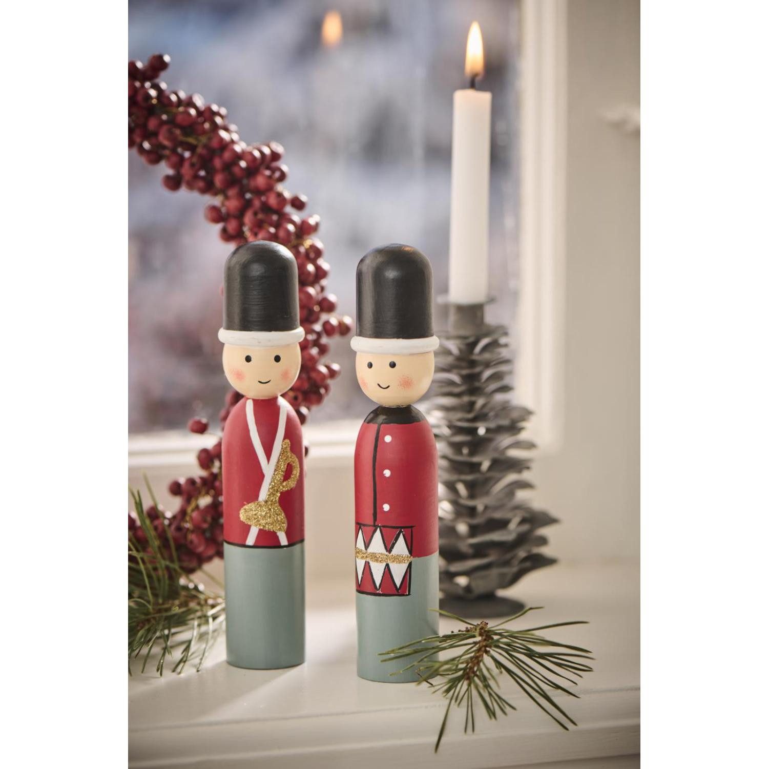 Ib Laursen Dekofigur Ib Laursen Deko-Figur Gardist Mit Trompete Stehend (15 günstig online kaufen