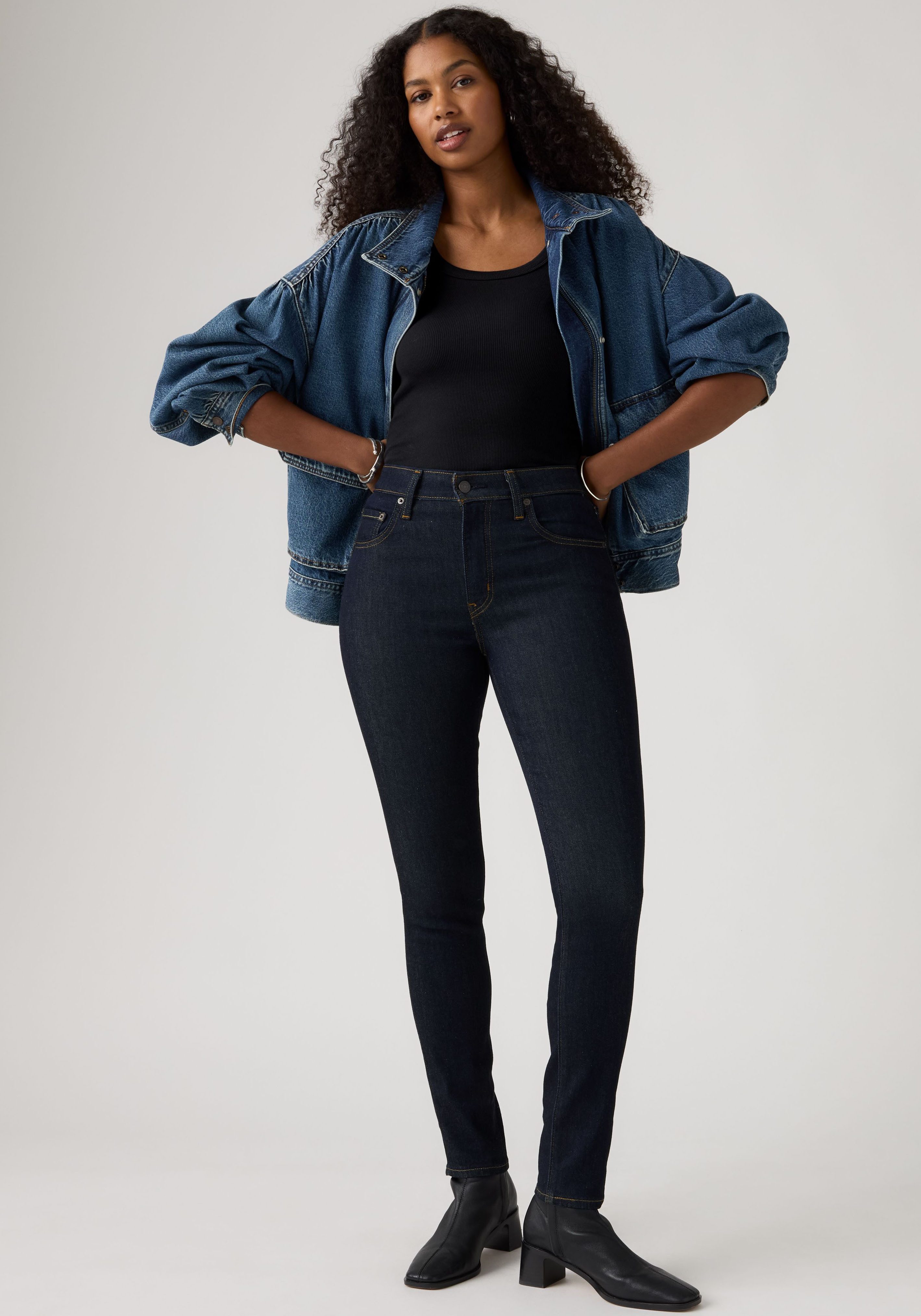 Profile Skinny-fit-Jeans mit hohem Bund – Bild 3 von 5