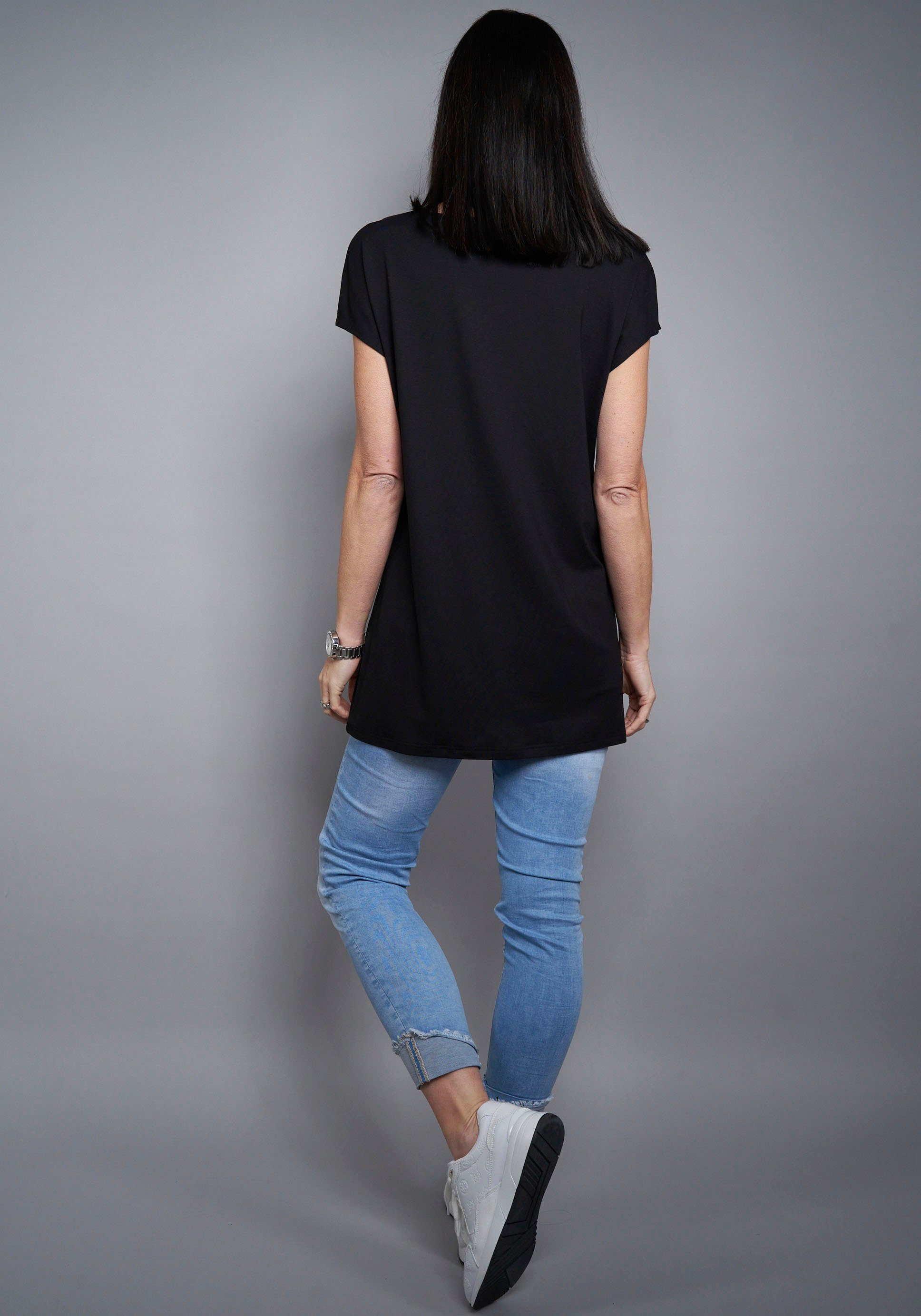 schwarz Seidel schlichtem Moden Longshirt Design in