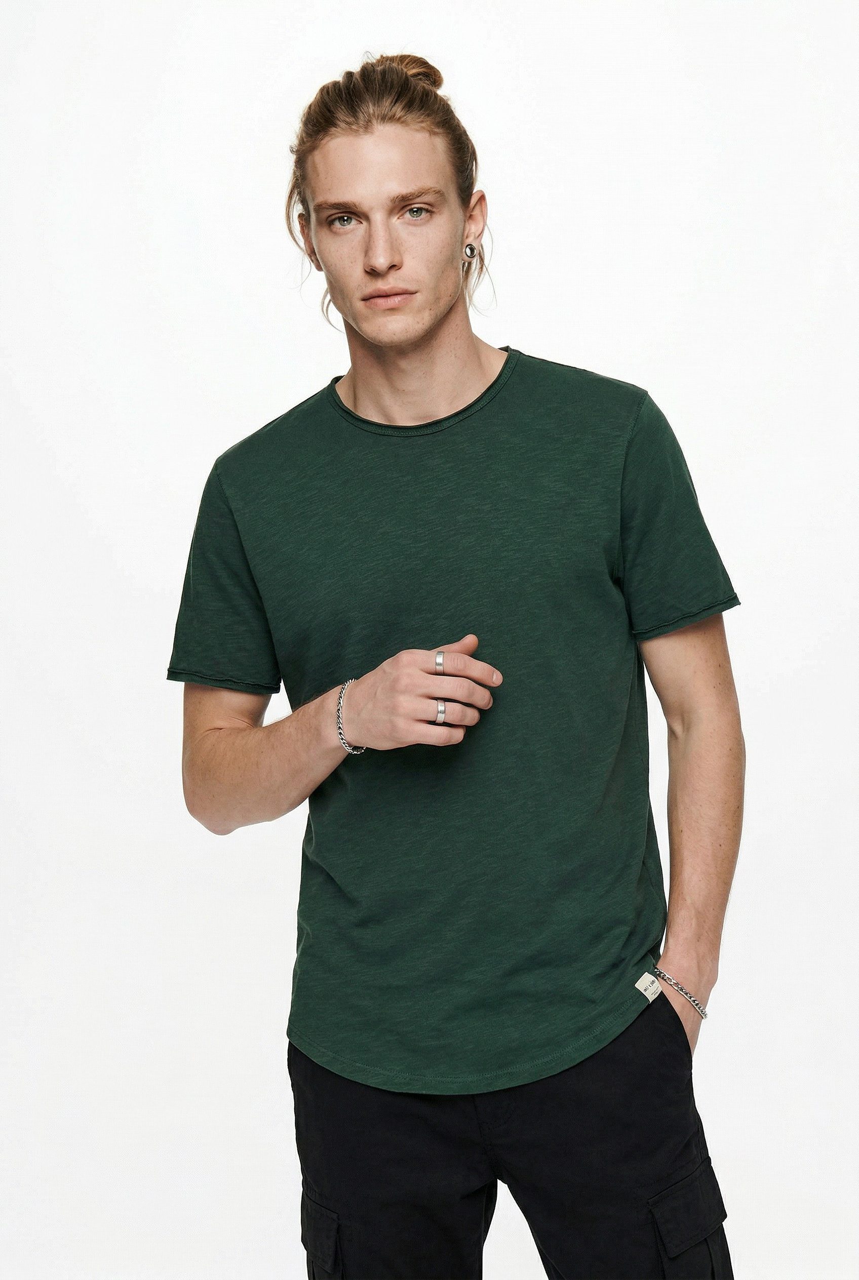 ONLY & SONS Rundhalsshirt ONSBENNE LONGY SS TEE NF 7822 NOOS Baumwolle, lang geschnitten