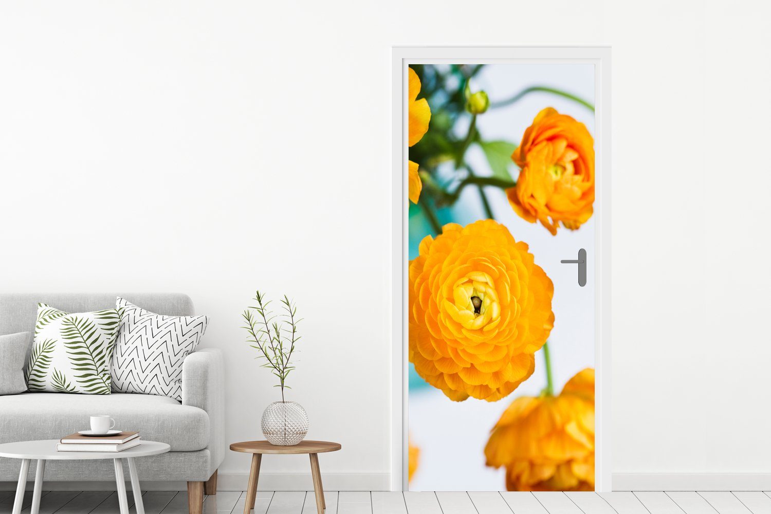 75x205 Draußen Türaufkleber, (1 Türtapete für - Matt, Fototapete MuchoWow St), - Orange, bedruckt, cm Tür, Blumen