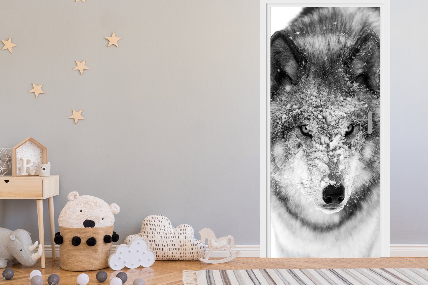 Wolf mit cm Türtapete Kopf schwarz-weiß, Fototapete Türaufkleber, St), für Matt, in 75x205 verschneitem (1 bedruckt, Tür, MuchoWow