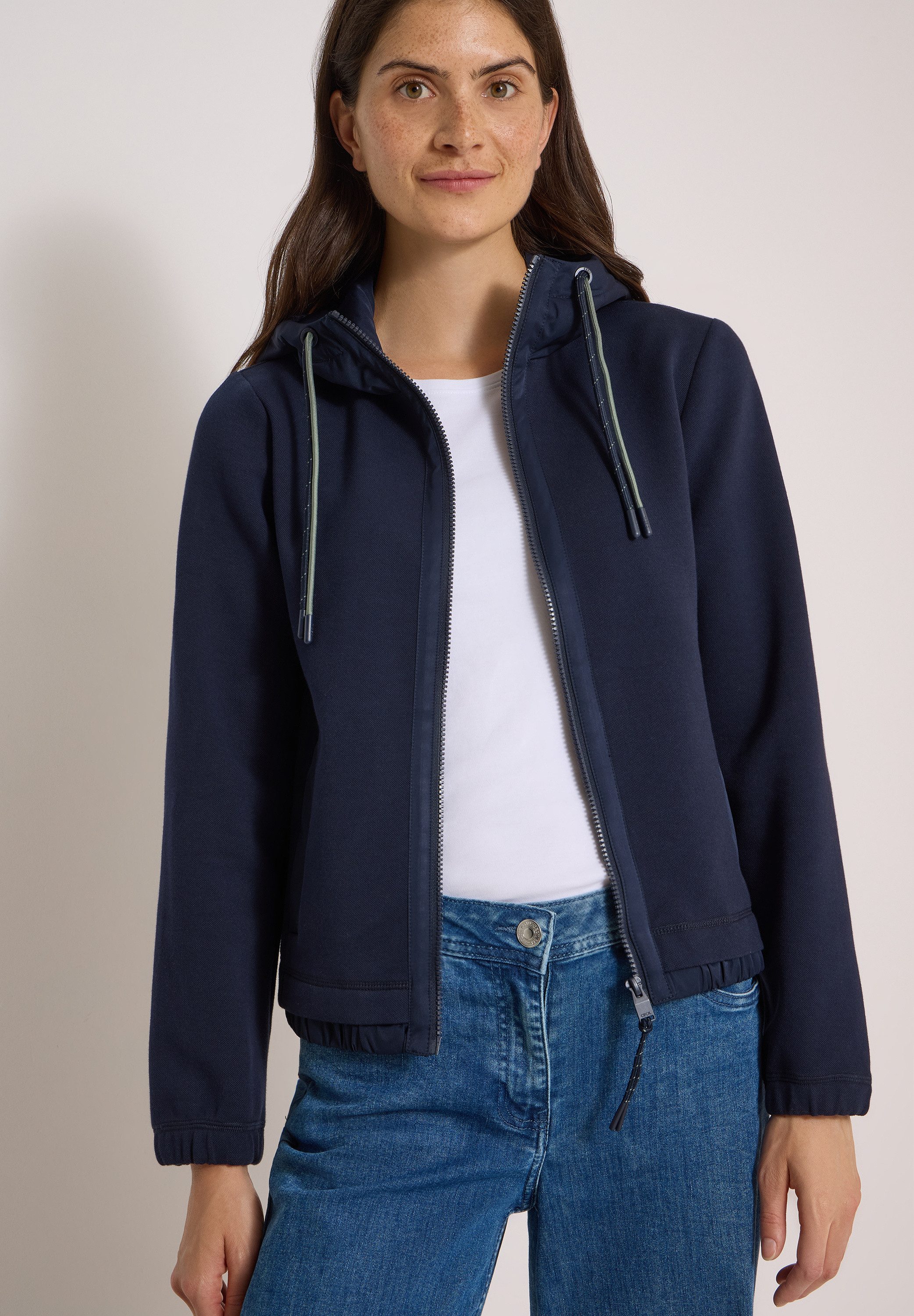 CECIL Outdoorjacke mit Kapuze mit Tunnelzugband