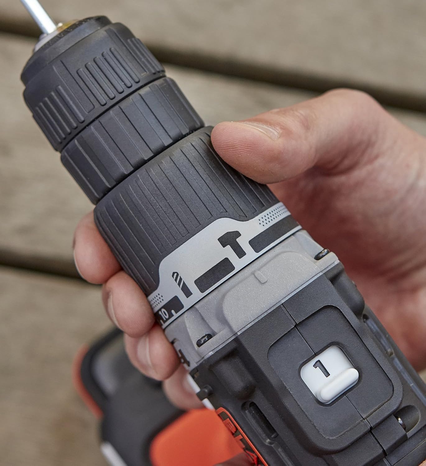 Black + Decker Akku-Schlagbohrschrauber Akku-Schlagbohrschrauber inkl. Akku, Ladekabel, Doppelbit, Softtasche, (1-tlg)