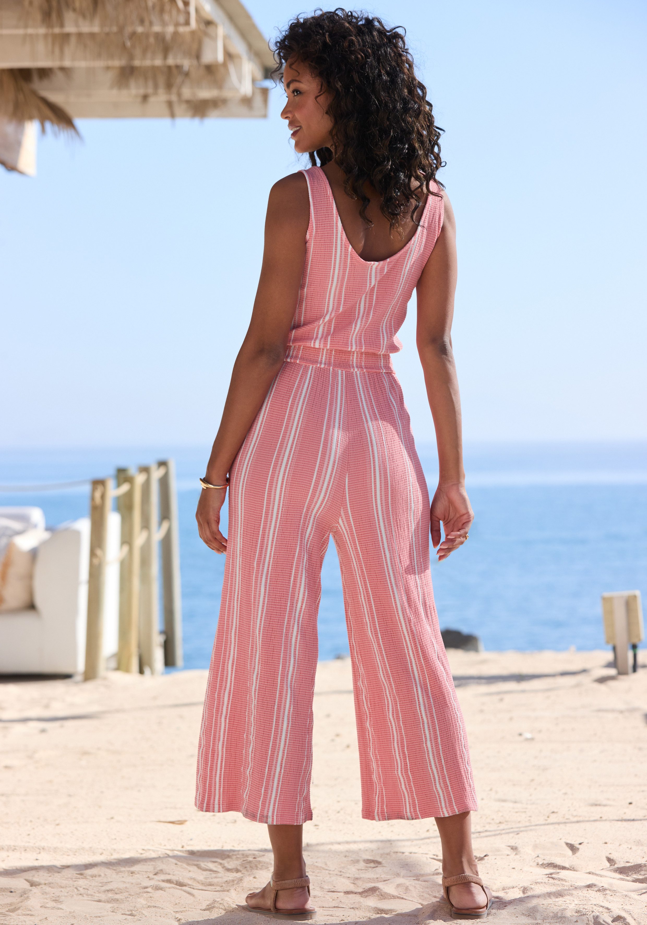 LASCANA Culotte-Overall aus strukturierter Ware, sommerlicher Jumpsuit mit Streifen – Bild 3 von 5