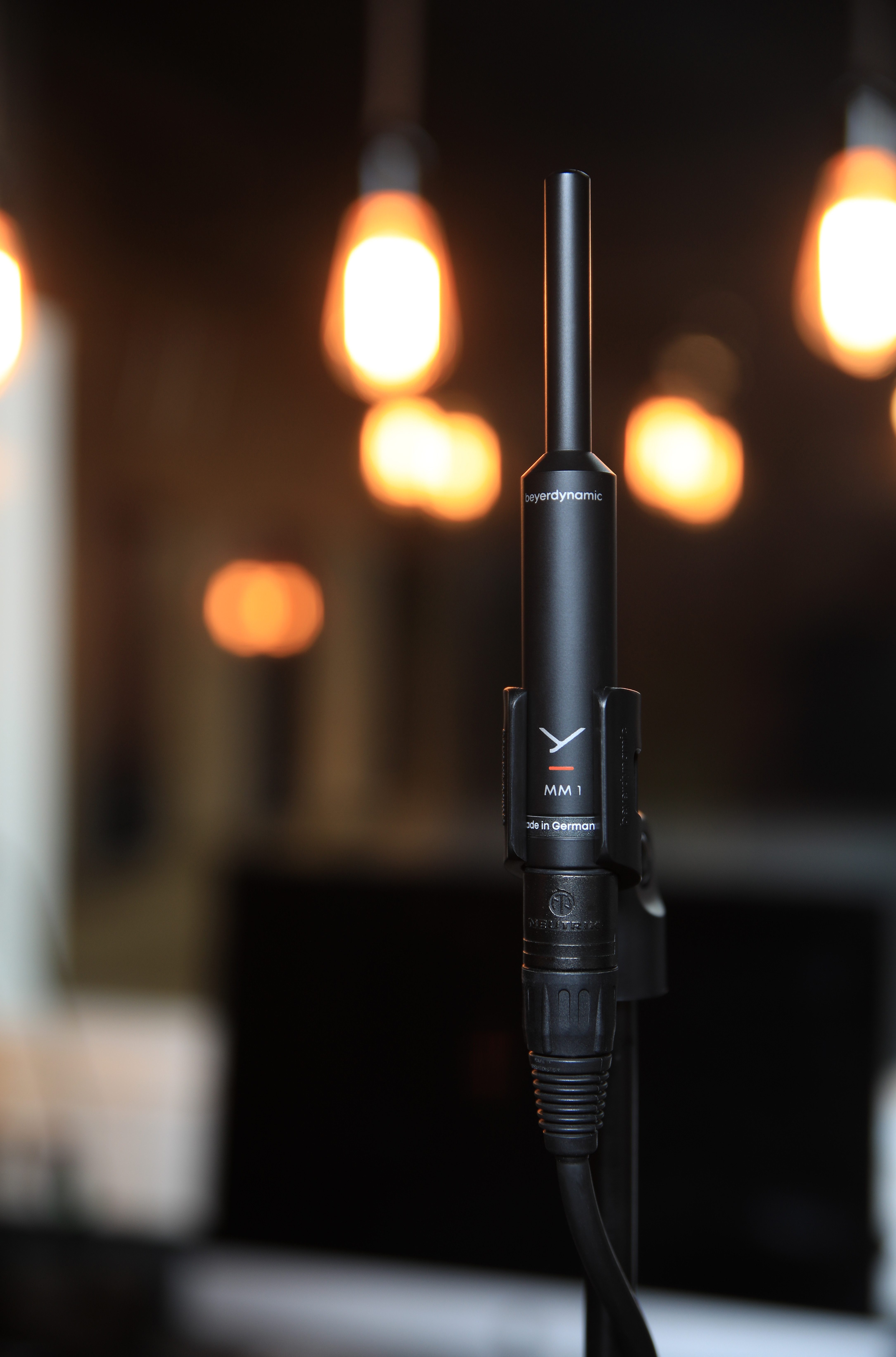 beyerdynamic Mikrofon MM 1, Linearer Frequenzgang bei 90°