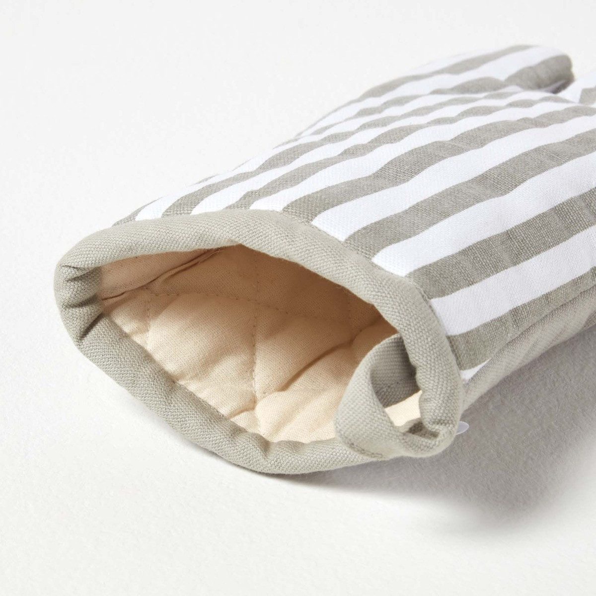 Homescapes Topfhandschuhe Ofenhandschuh grau-weiß gestreift
