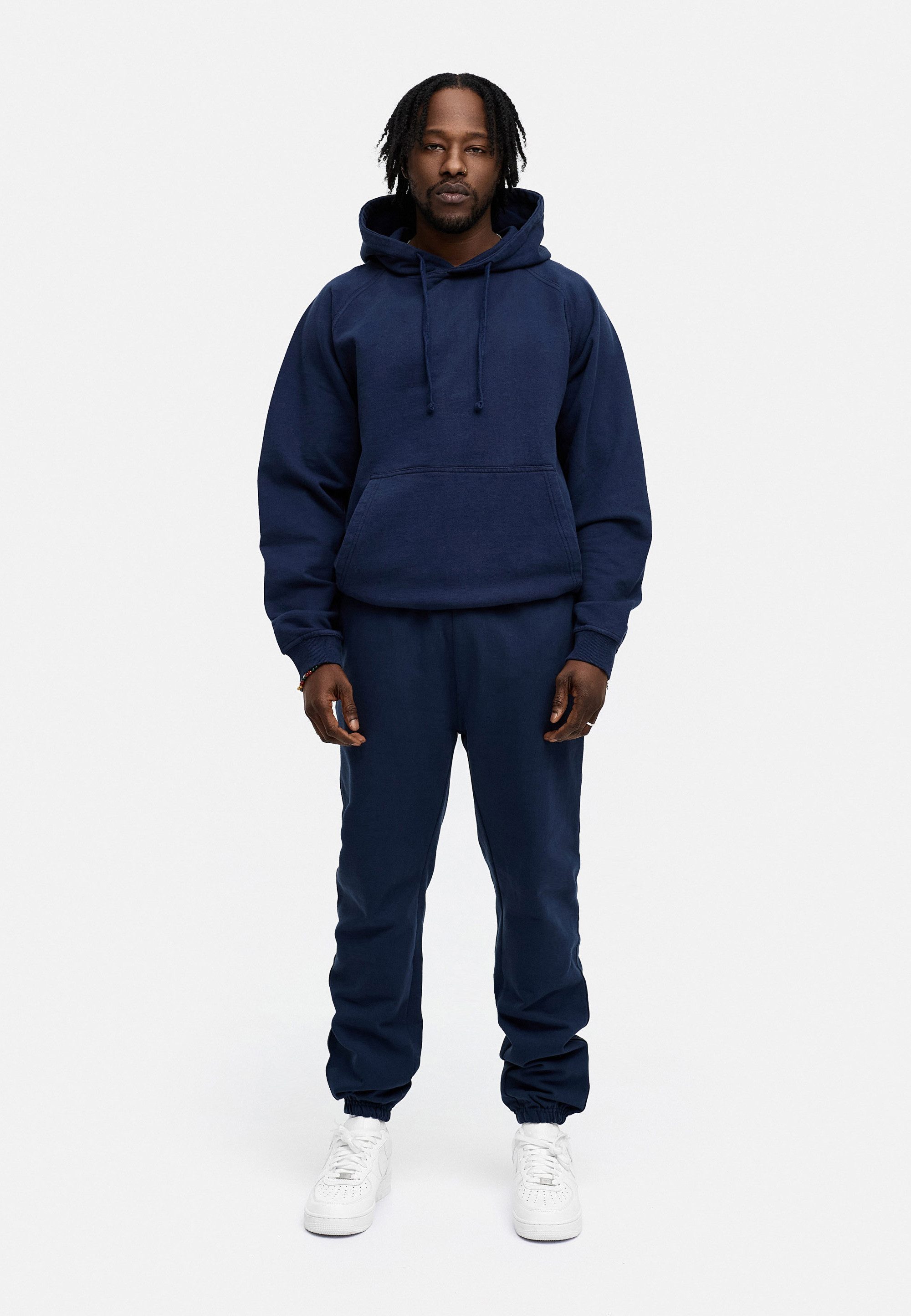 BEHYPE STUDIOS Hoodie IM OVERSIZE FIT Herren Kapuzenpullover lockeres Kapuzen-Sweatshirt Sweater