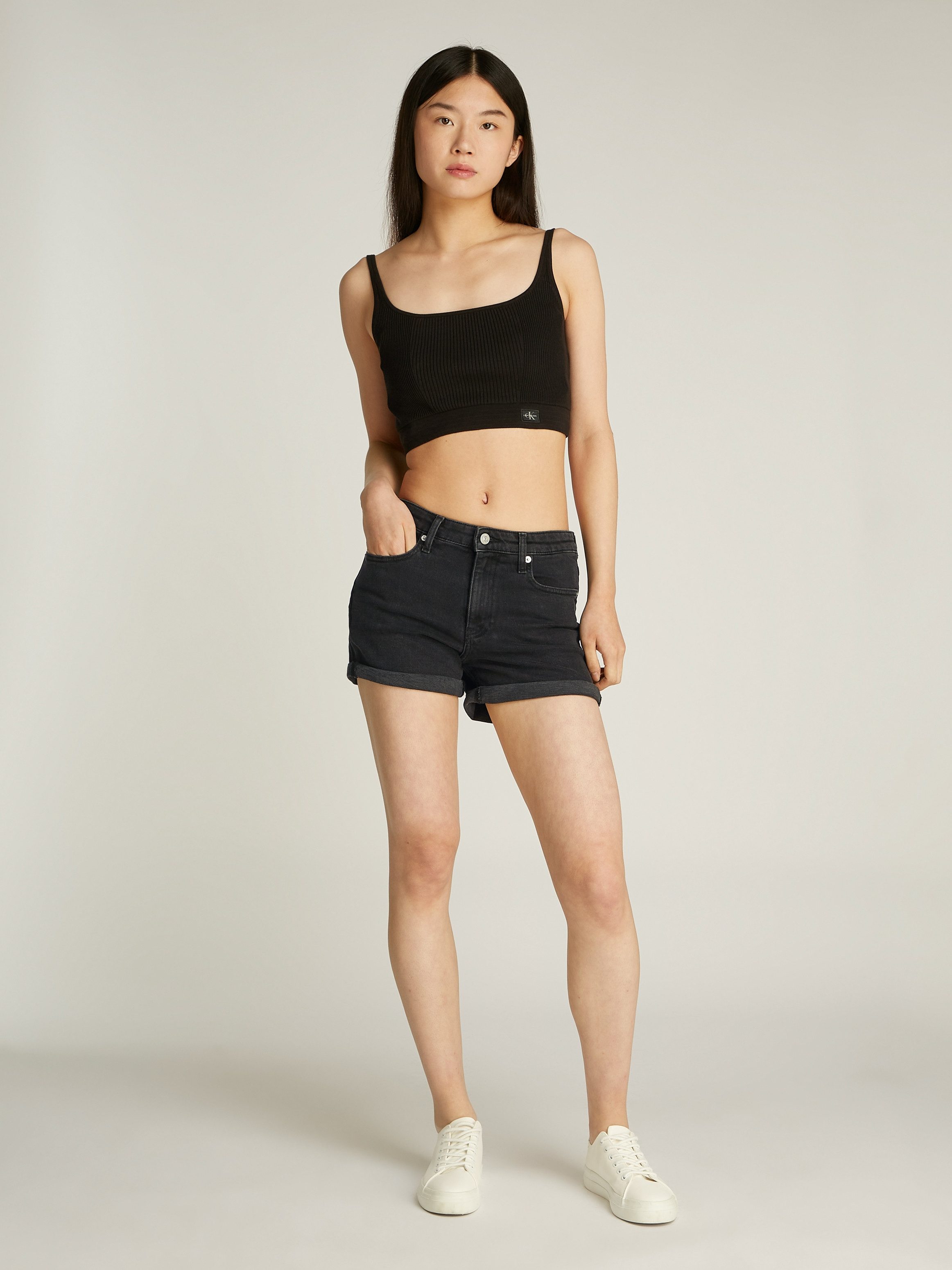 Calvin Klein Jeans Shorts MID RISE SHORT mit Umschlagsaum
