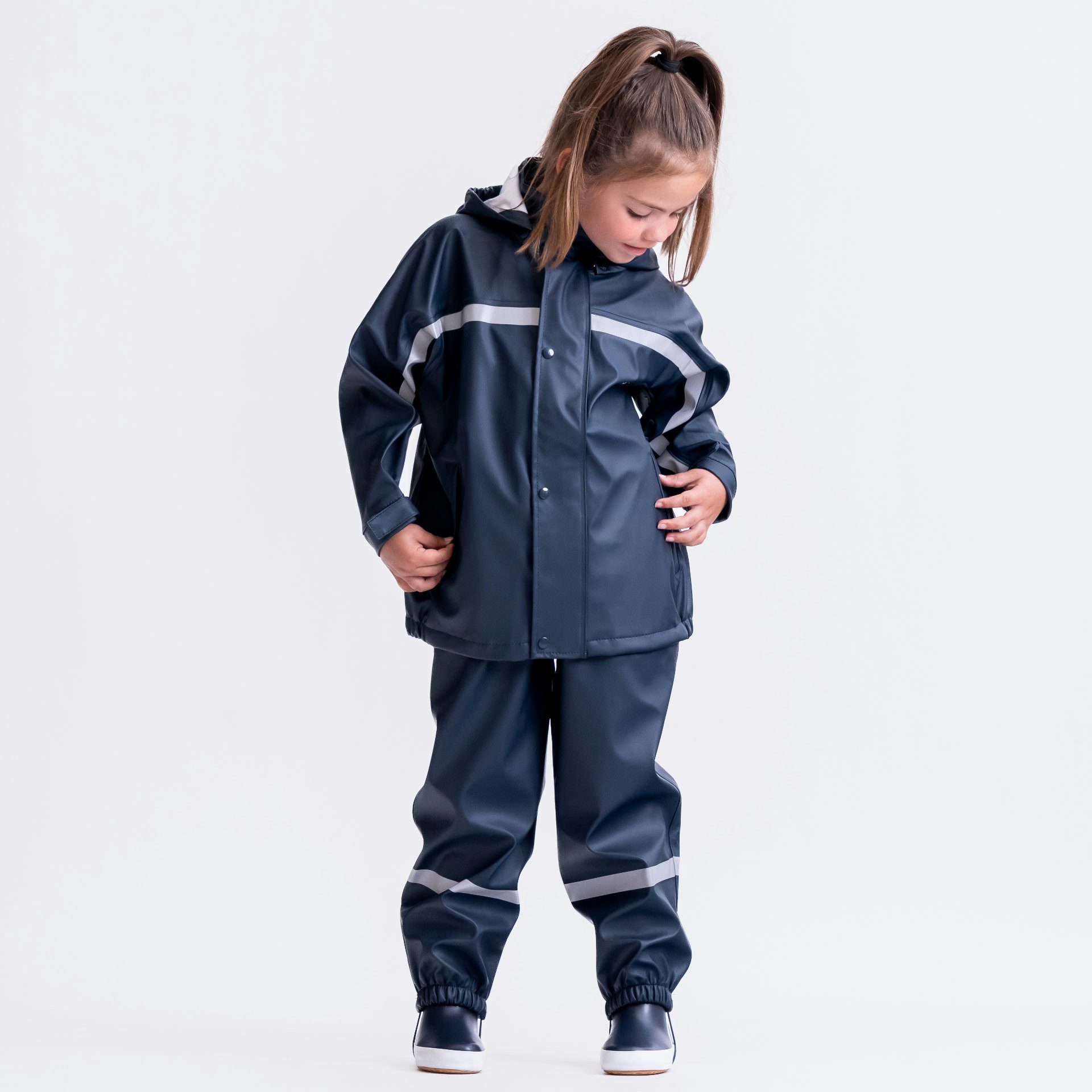 BMS Regen- und Matschjacke BMS Regenjacke für Kinder 100% wasserdicht mit Kapuze