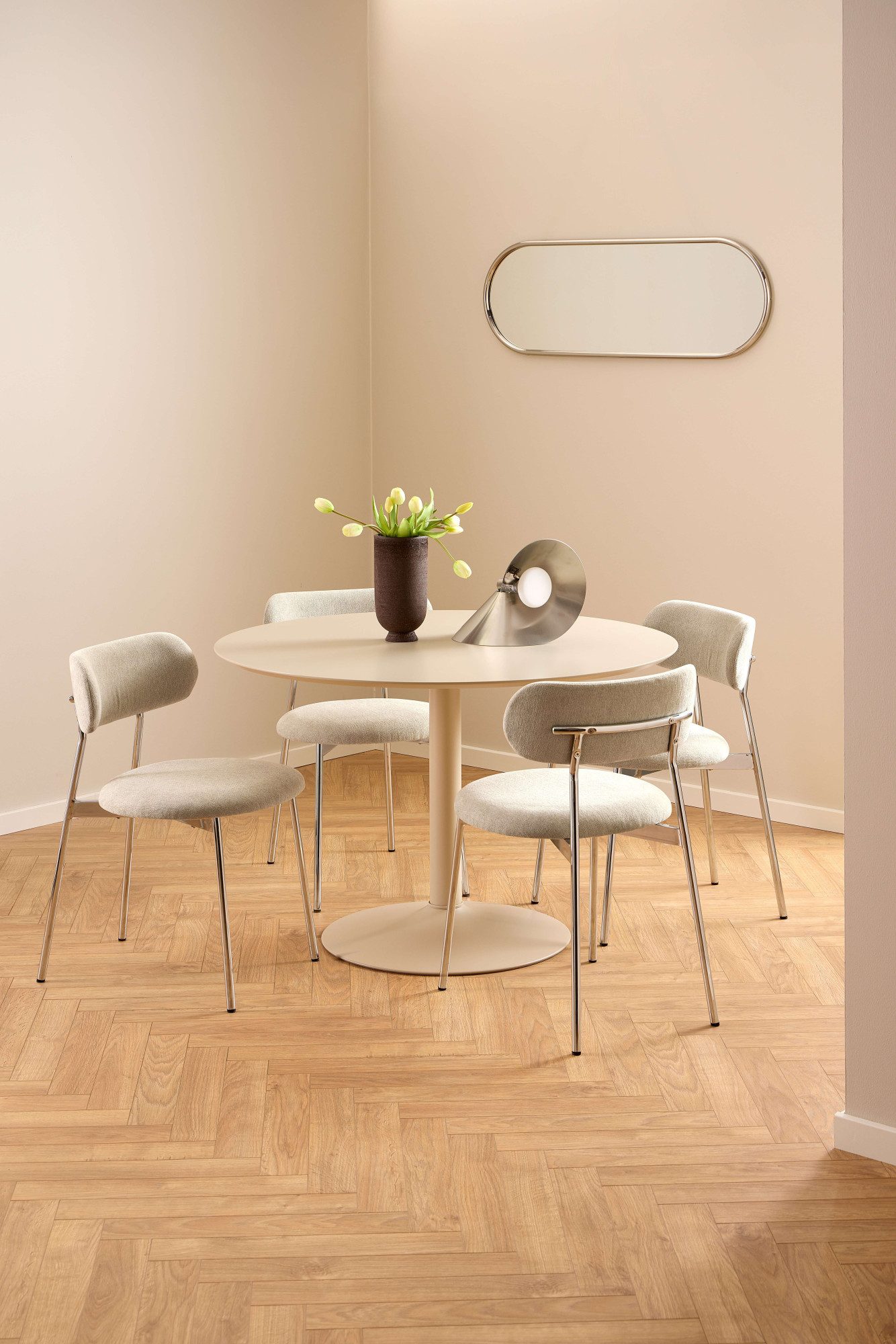 ACTONA GROUP Esszimmerstuhl Lyric, Küchenstuhl, mit gepolsterter Sitzfläche (Set, 2 St), Stuhl, Chenille, Retro-Futur, Chromstahlgestell, FSC™