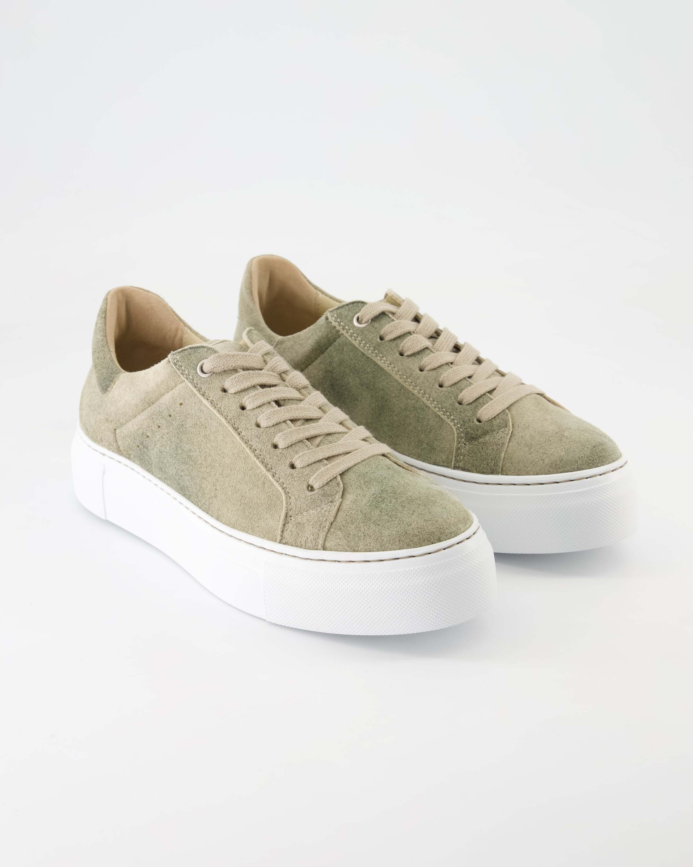 1115-05 Sneaker