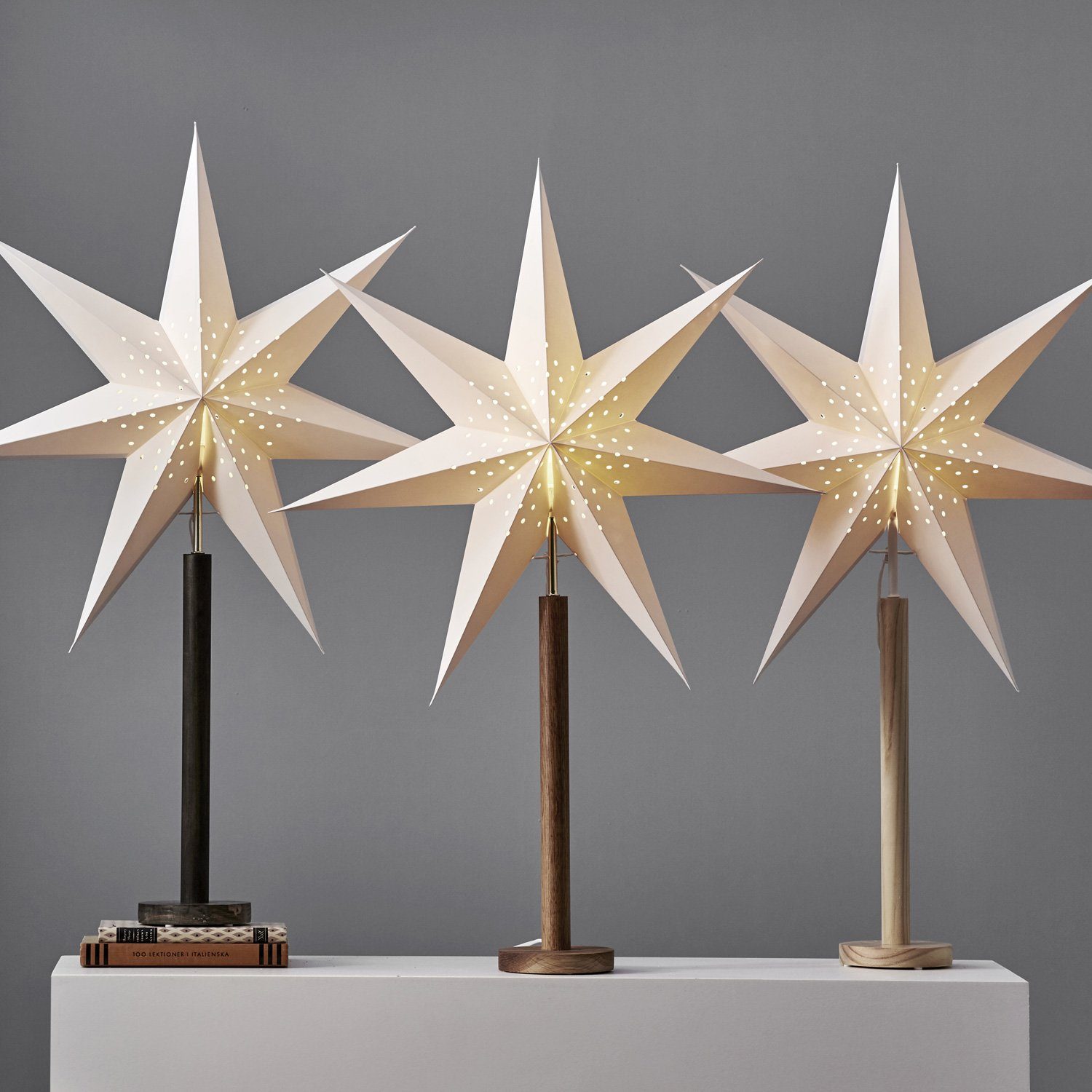 Weihnachtsstern TRADING 7-zackig E14 stehend natur Papierstern Stern 60cm STAR weiß LED