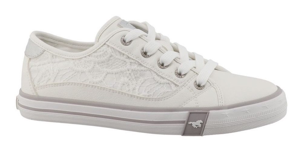 Mustang Shoes Winona Sneaker Freizeitschuh, Halbschuh, Schnürschuh mit Makramee-Stickerei