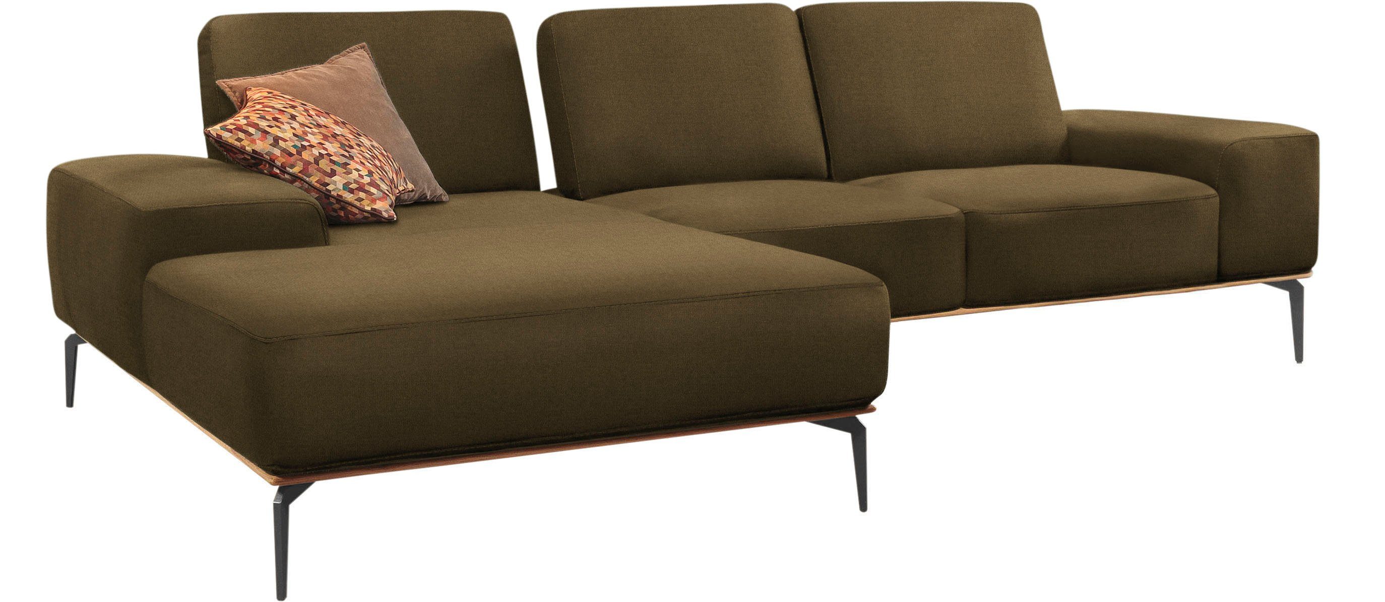 W.SCHILLIG Ecksofa run, Designsofa mit tollem Sitzkomfort, bequem, L-Form, mit Holzsockel, Füße in Schwarz pulverbeschichtet, Breite 279 cm