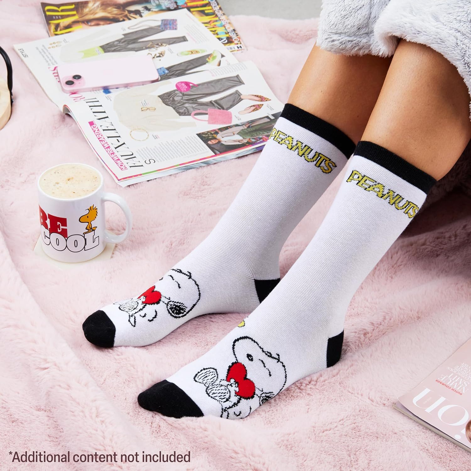 Snoopy Plüschfigur Peanuts Snoopy Tasse und Socken Geschenk Set günstig online kaufen