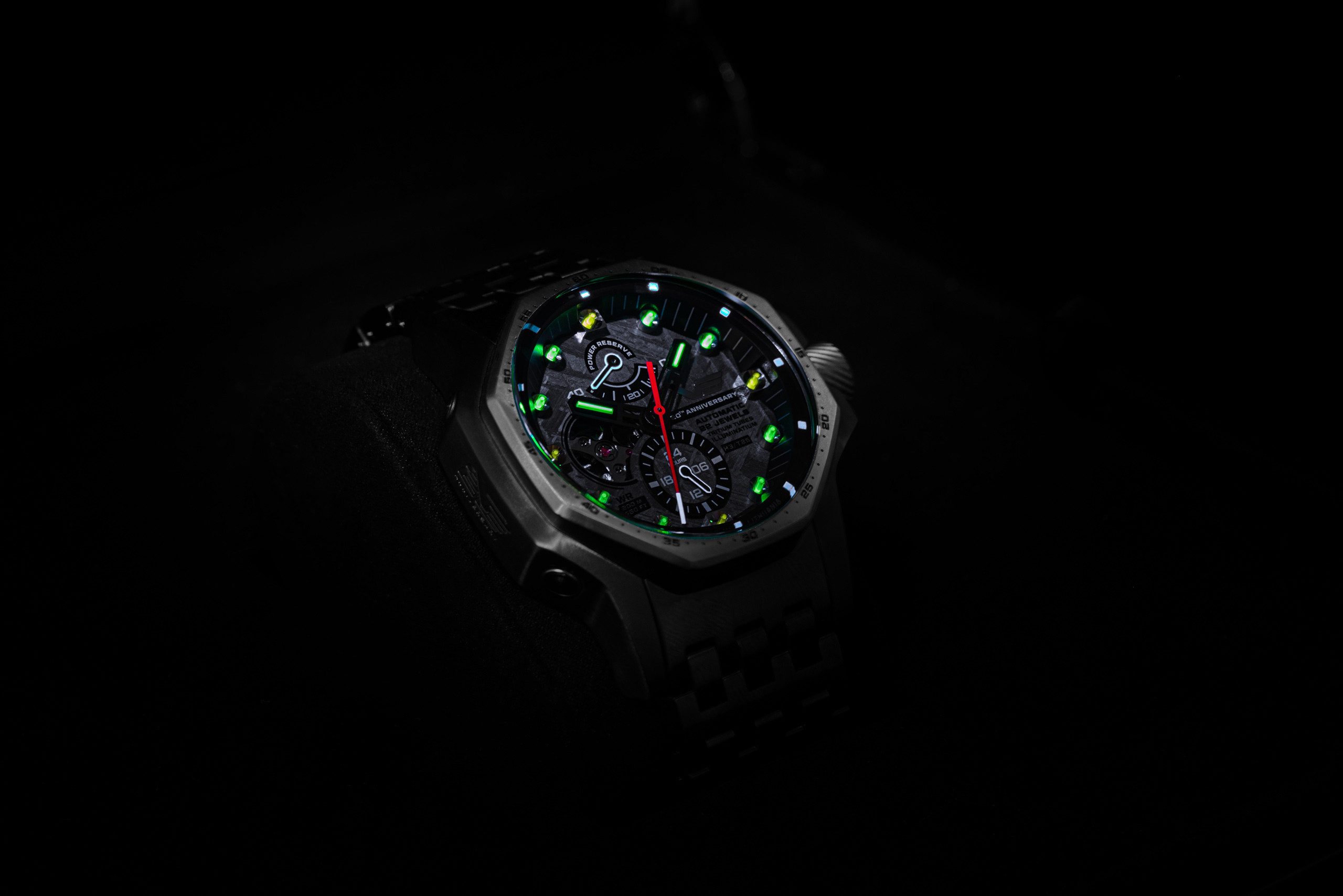 Vostok Europe Automatikuhr YN84-640E726, 20th Anniversary - Limited Edition Automatikuhr, Sammlerwert und exklusives Design - für Kenner - Made in Lithuania