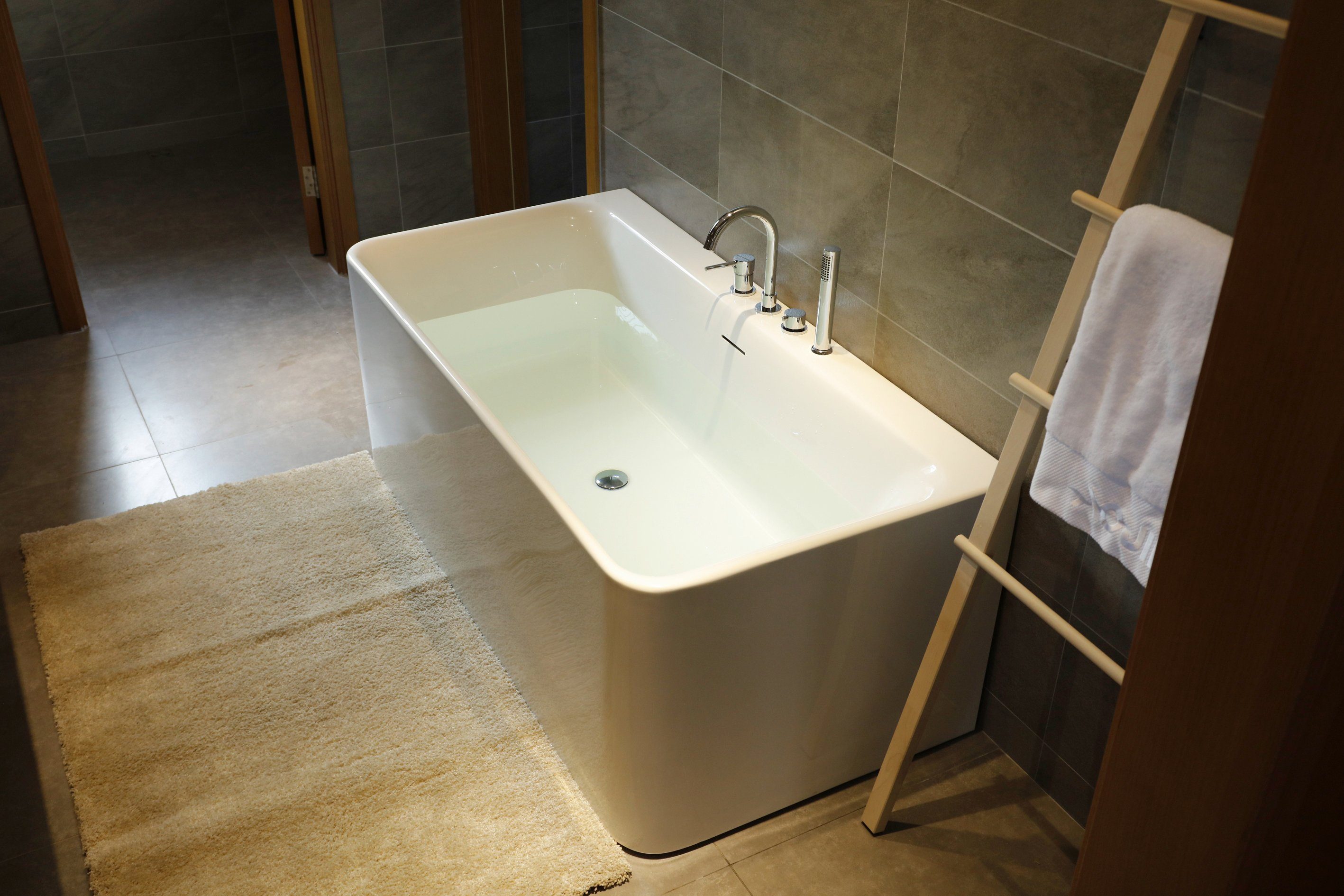 Sanotechnik Badewanne Paris, (4-tlg), B/T/H 170/80/58,5 cm
