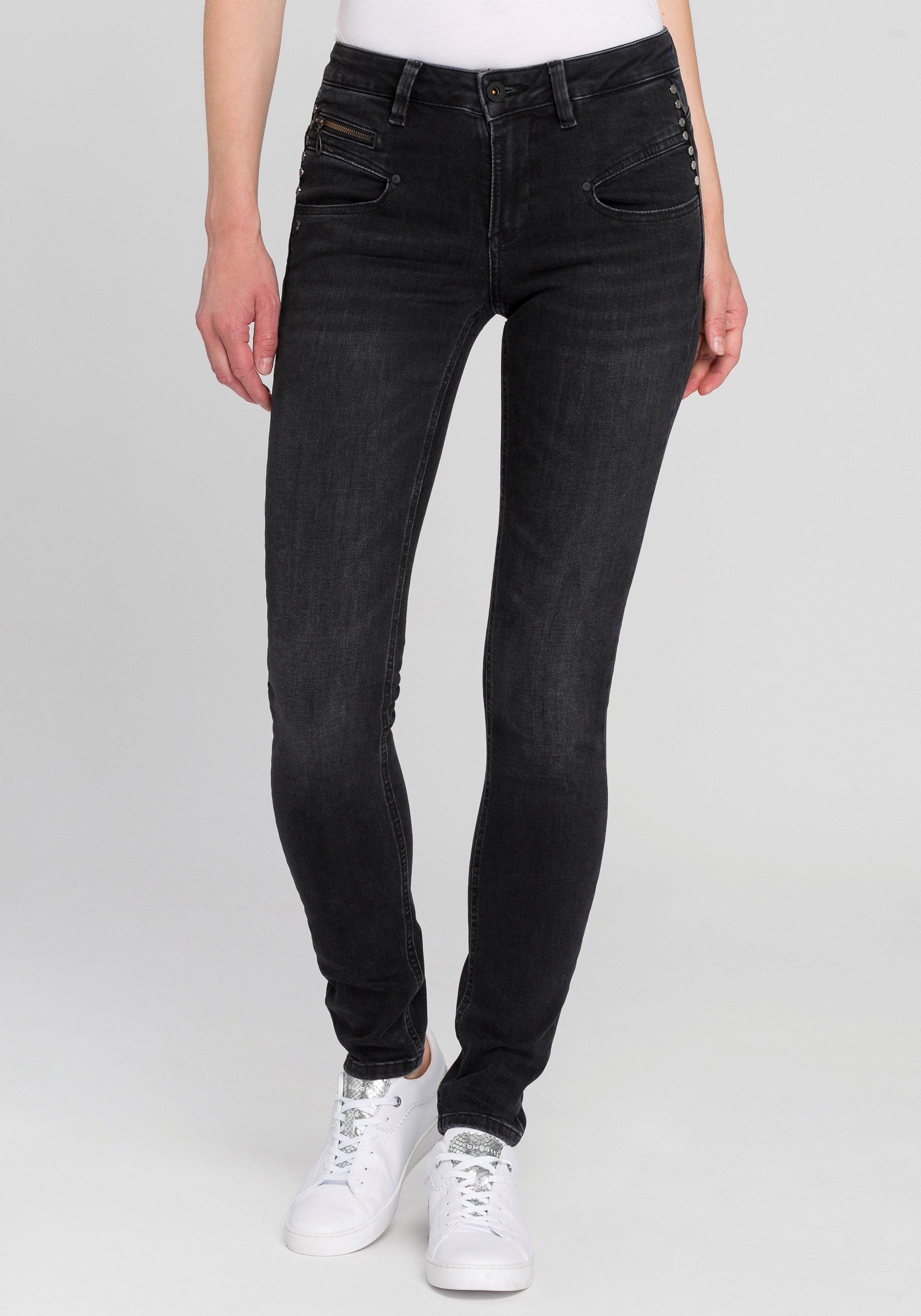 Freeman T. Porter Slim-fit-Jeans »Alexa HW« mit zusätzlichen  Deko-Zipper-Taschen online kaufen | OTTO