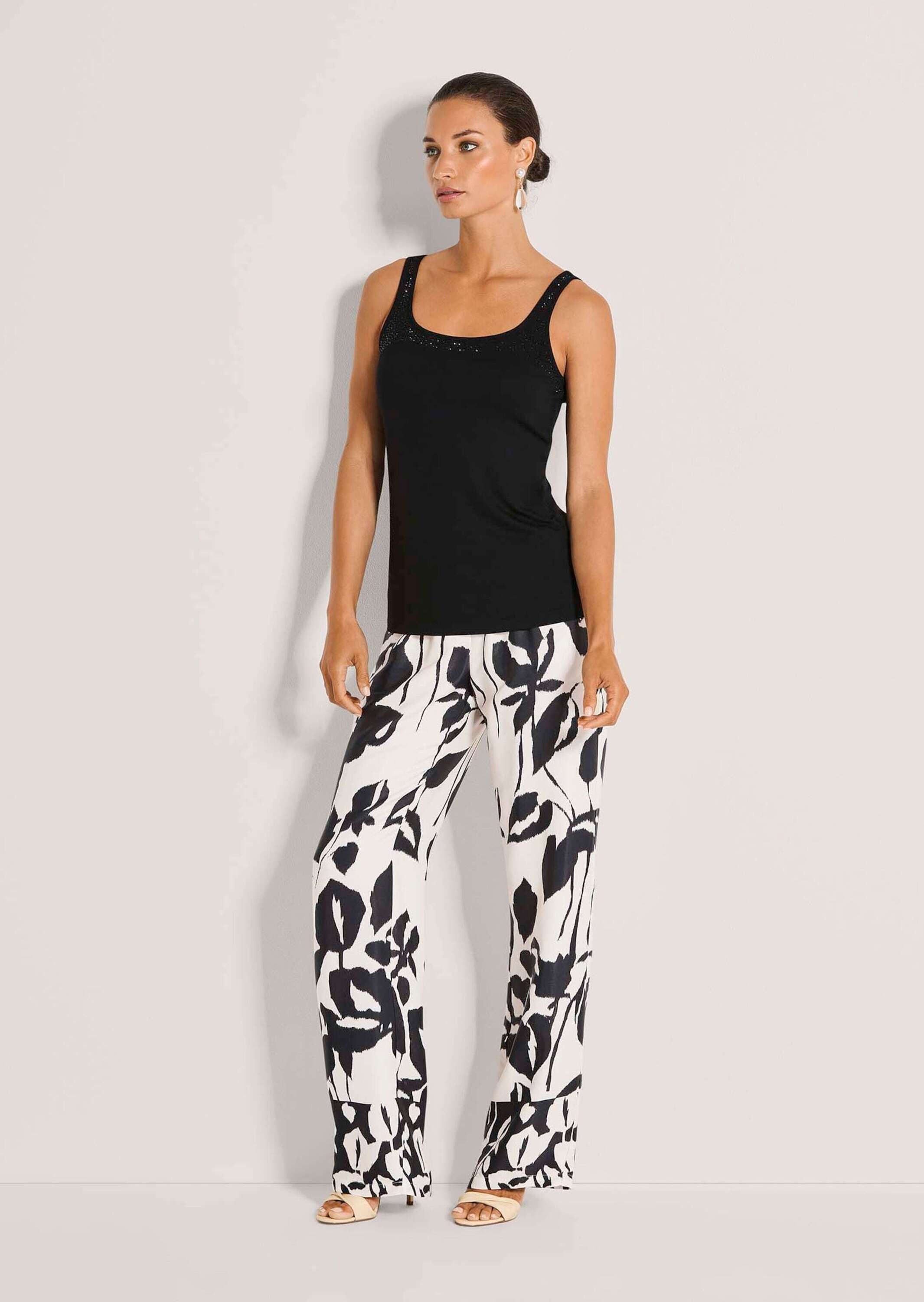 MADELEINE Shirttop Glamouröses Tanktop mit Steinen, Viskose-Jersey Rundhals günstig online kaufen