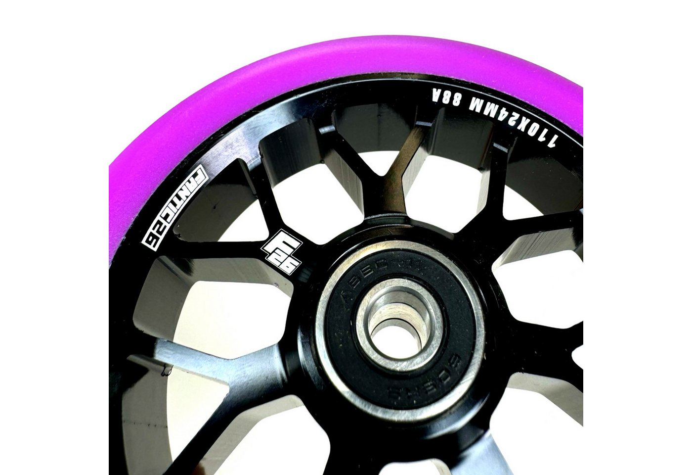 Thumbnail - Fantic26 Stuntscooter Fantic26 Spy7 Stunt-Scooter Rolle 110mm Abec11 Schwarz /Pu Lila