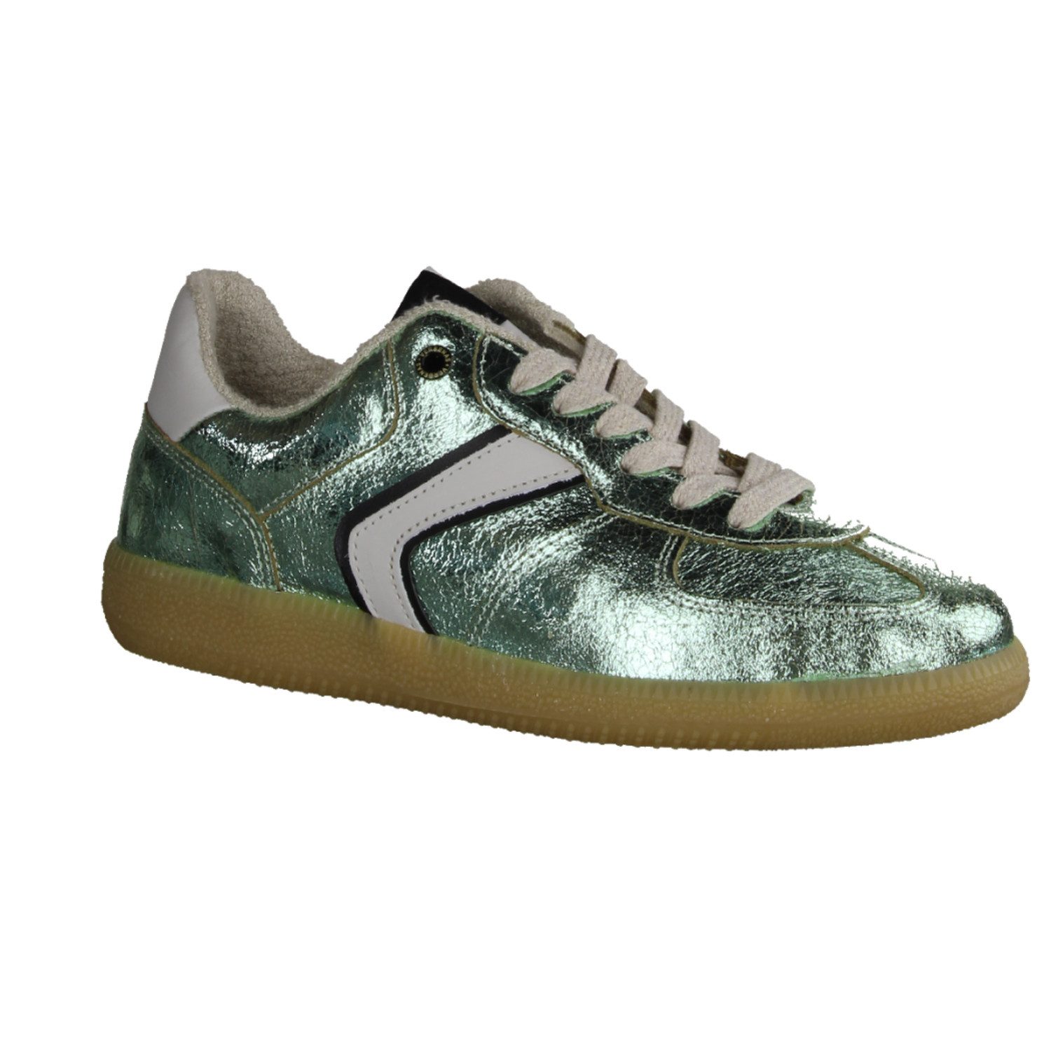 Sora Sneaker