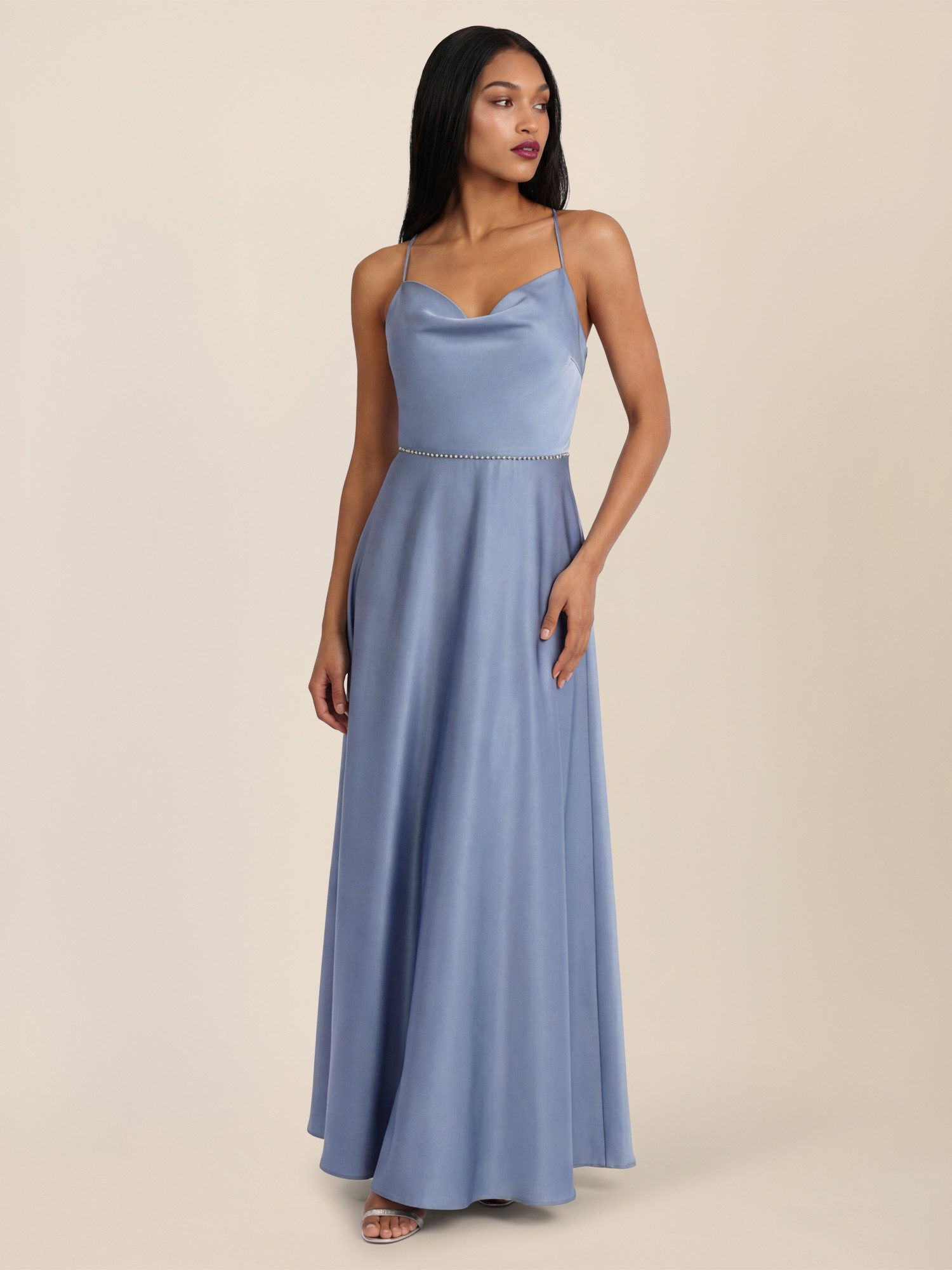 Apart Abendkleid mit Glitzerträgern