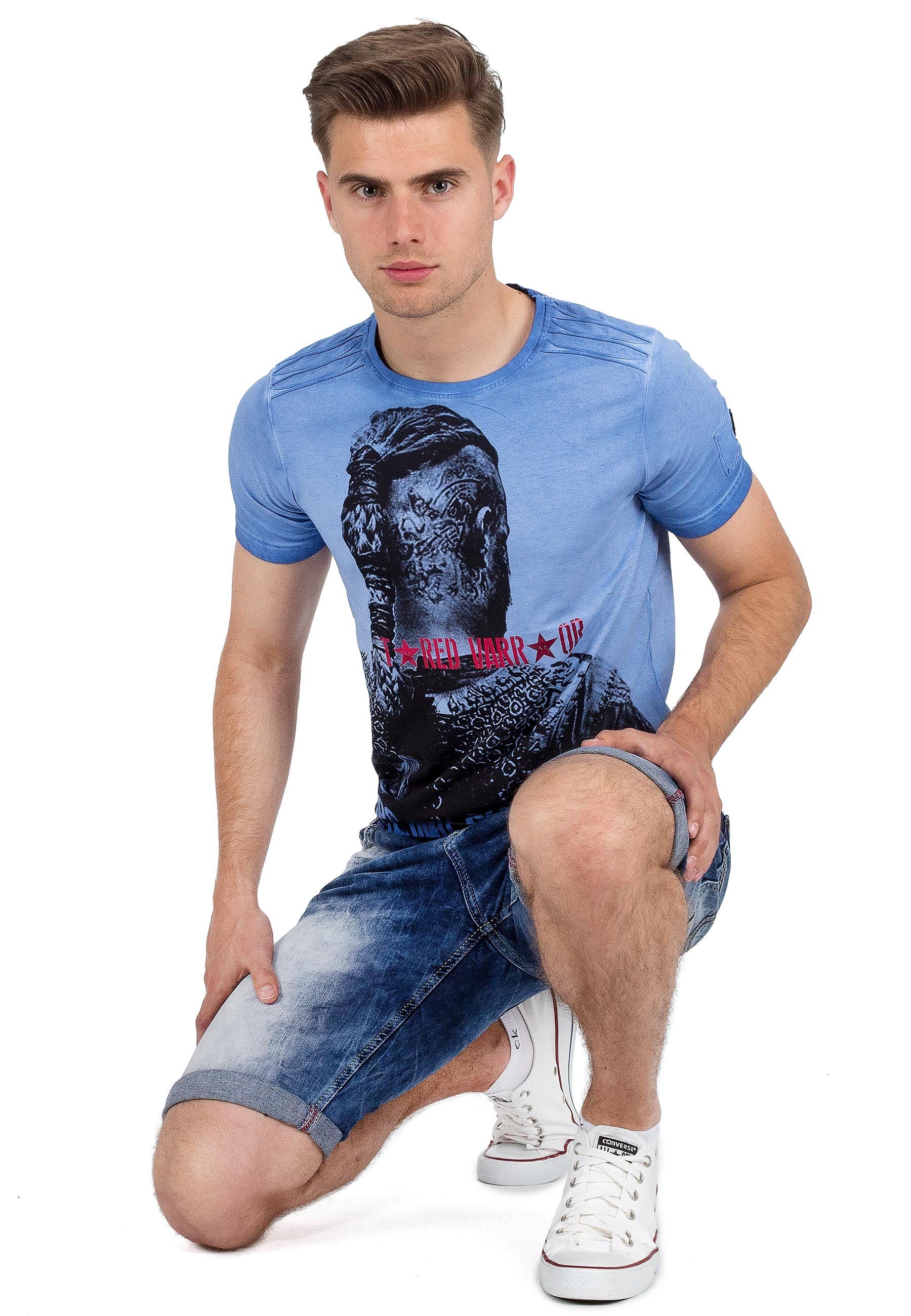 Cipo & Baxx Jeansshorts Herren Regular Fit Kurze Hose Stonewashed BA-21CB17 mit auffälligen und dekorativen Nähten