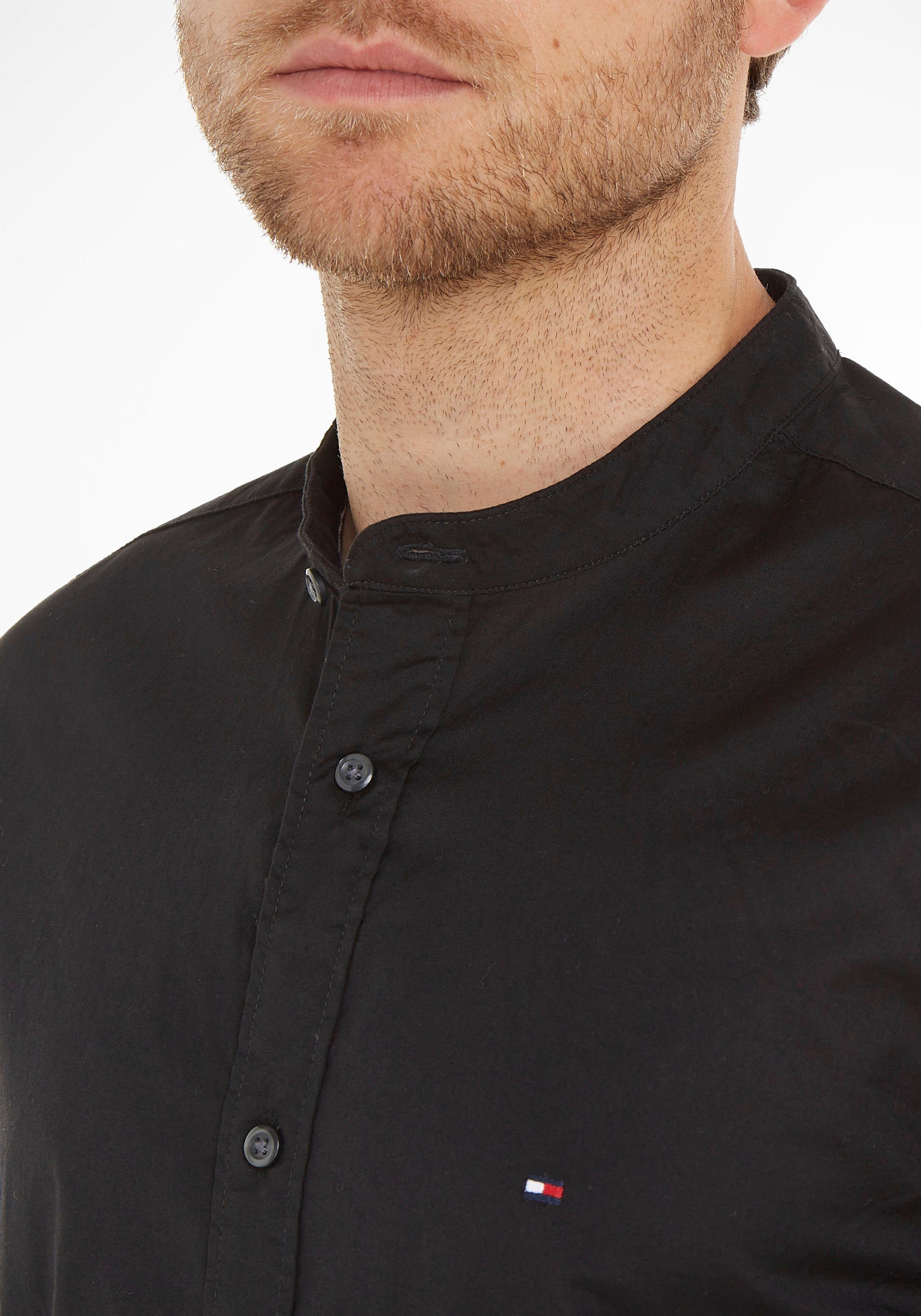 Black Langarmhemd Tommy NATURAL Hilfiger RF SHIRT Ärmelschlitz Markenstreifen am SOLID SOFT Hilfiger Tommy MAO innen mit