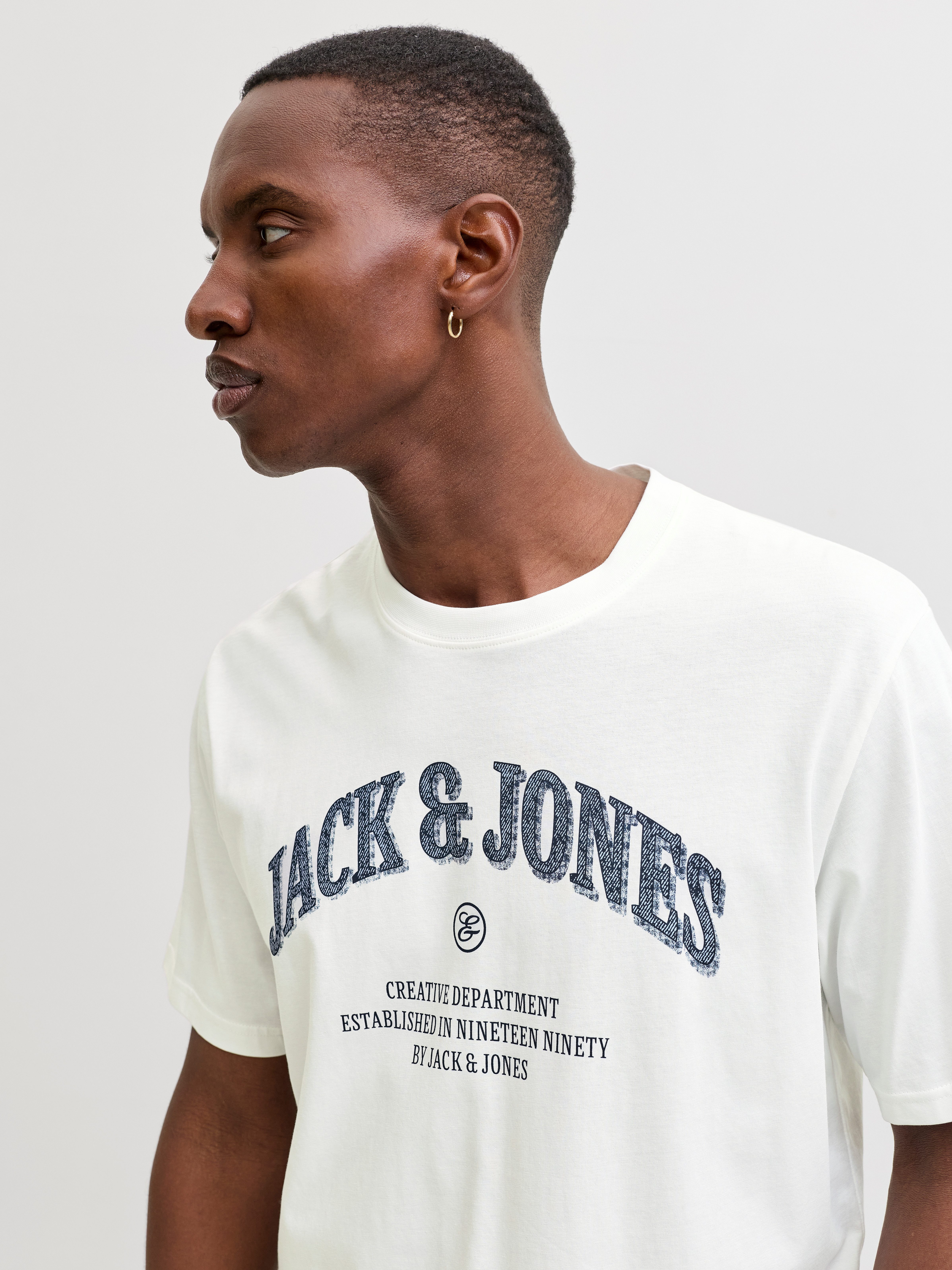 Jack & Jones Rundhalsshirt JJEDENVER GRAPHIC TEE SS O-NECK SN mit Logobranding – Bild 2 von 5