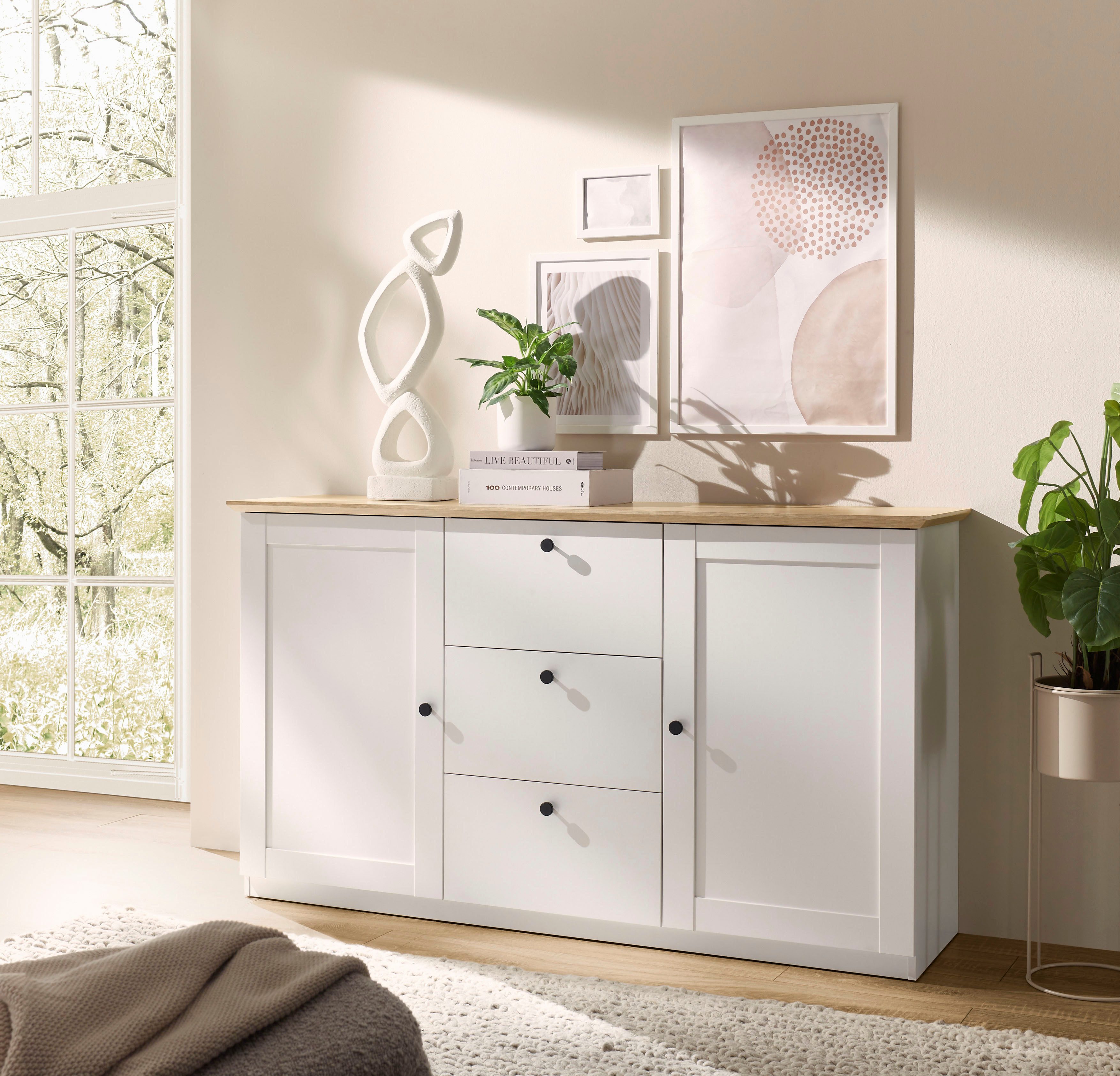 OTTO home Sideboard Brest, Schrank im Landhausstil, Kommode, zeitloses Stauraumelement, schwarze Metallgriffe, ausreichend Stauraum, 164 cm …