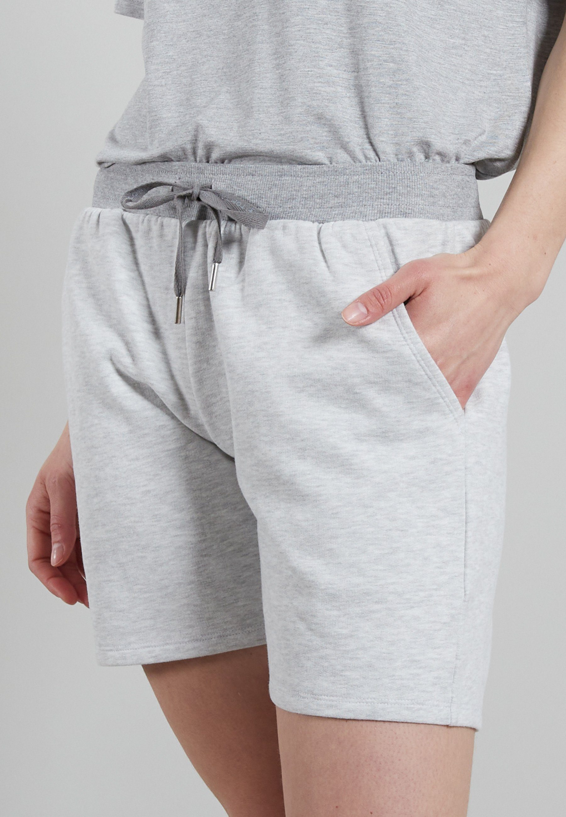 TOM TAILOR Sweatshorts Manila Kordelzug, Seitentaschen, breiter Bund, Baumwollmix, atmungsaktiv