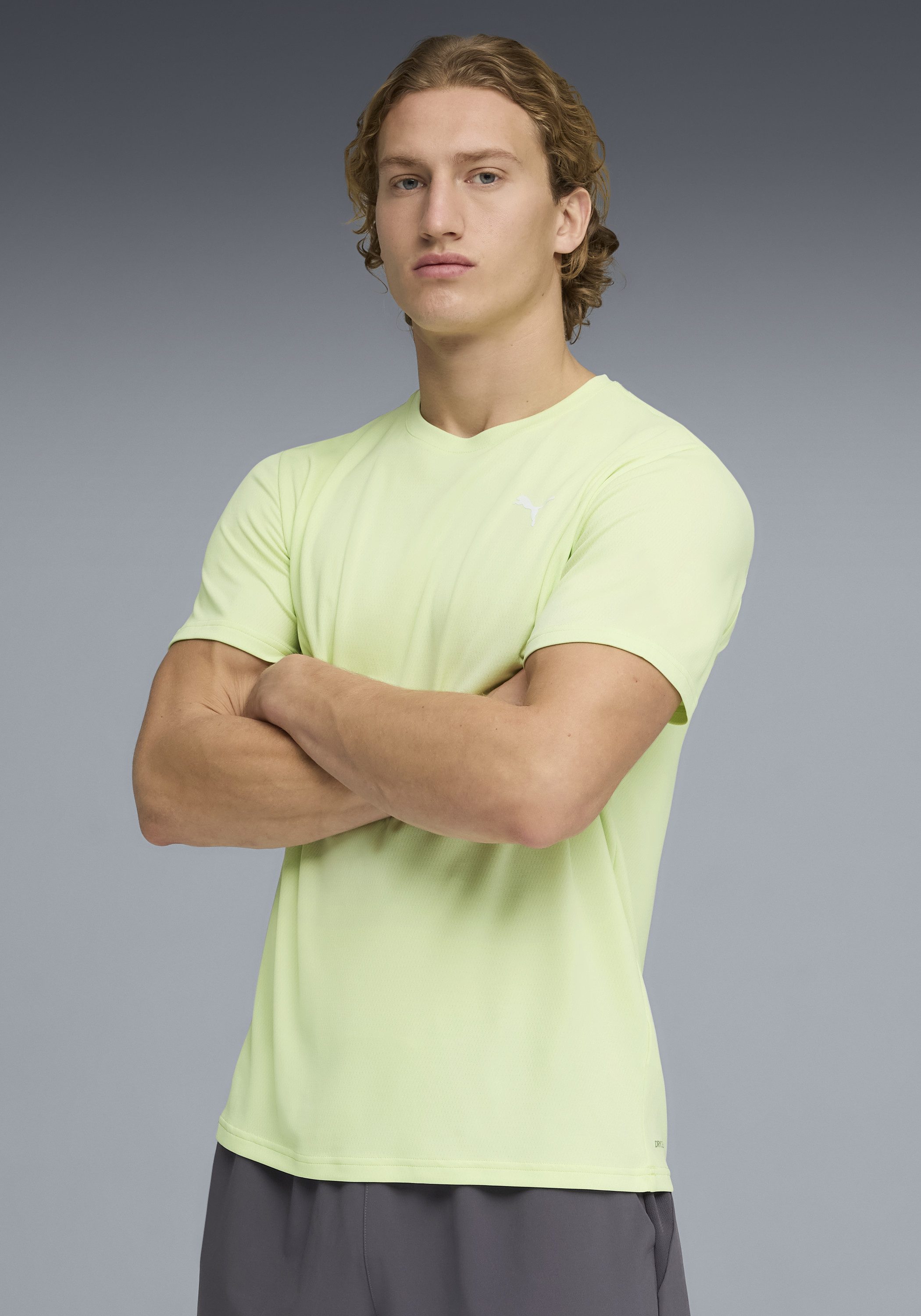 PUMA Trainingsshirt M TAD ESSENTIAL POLY TEXTURE TEE Trainings-T-Shirt, mit Rundhalsausschnitt, mit Kurzarm