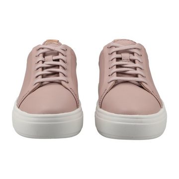 Clarks Hollyhock Walk Sneaker