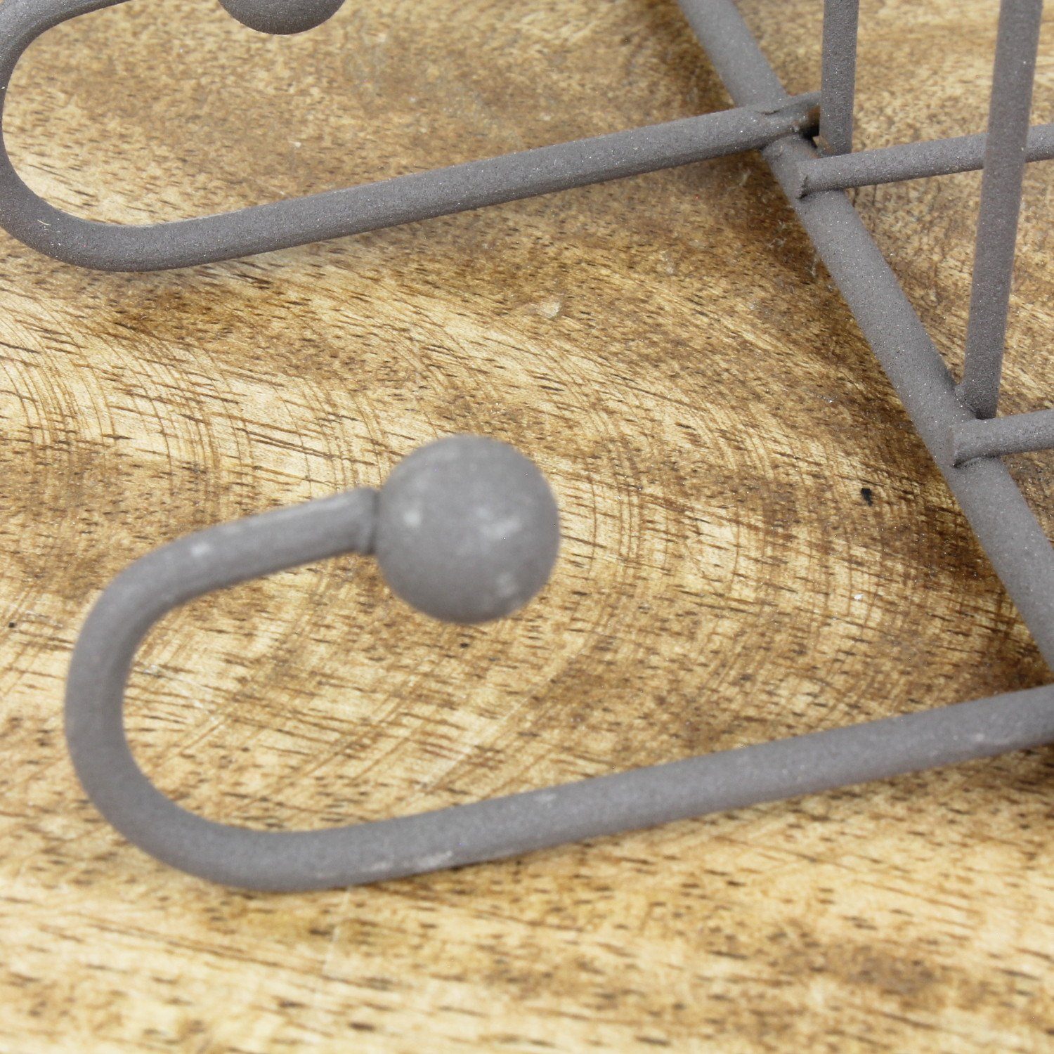 Macosa Home Hängekorb Wandkorb Metall braun mit Haken Wandregal Regal Wanddeko Landhausstil, Blumentopfhalter Wand Dekoration Deko-Korb hängend Wandhalter