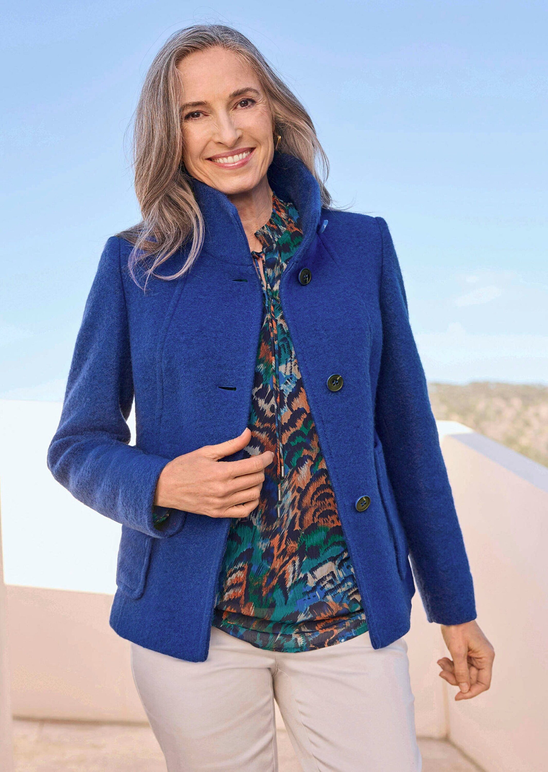 GOLDNER Wolljacke Elegante Kurzjacke mit Stehkragen Businessjacke mit Knopfverschluss, aufgesetzten Taschen und Langarm
