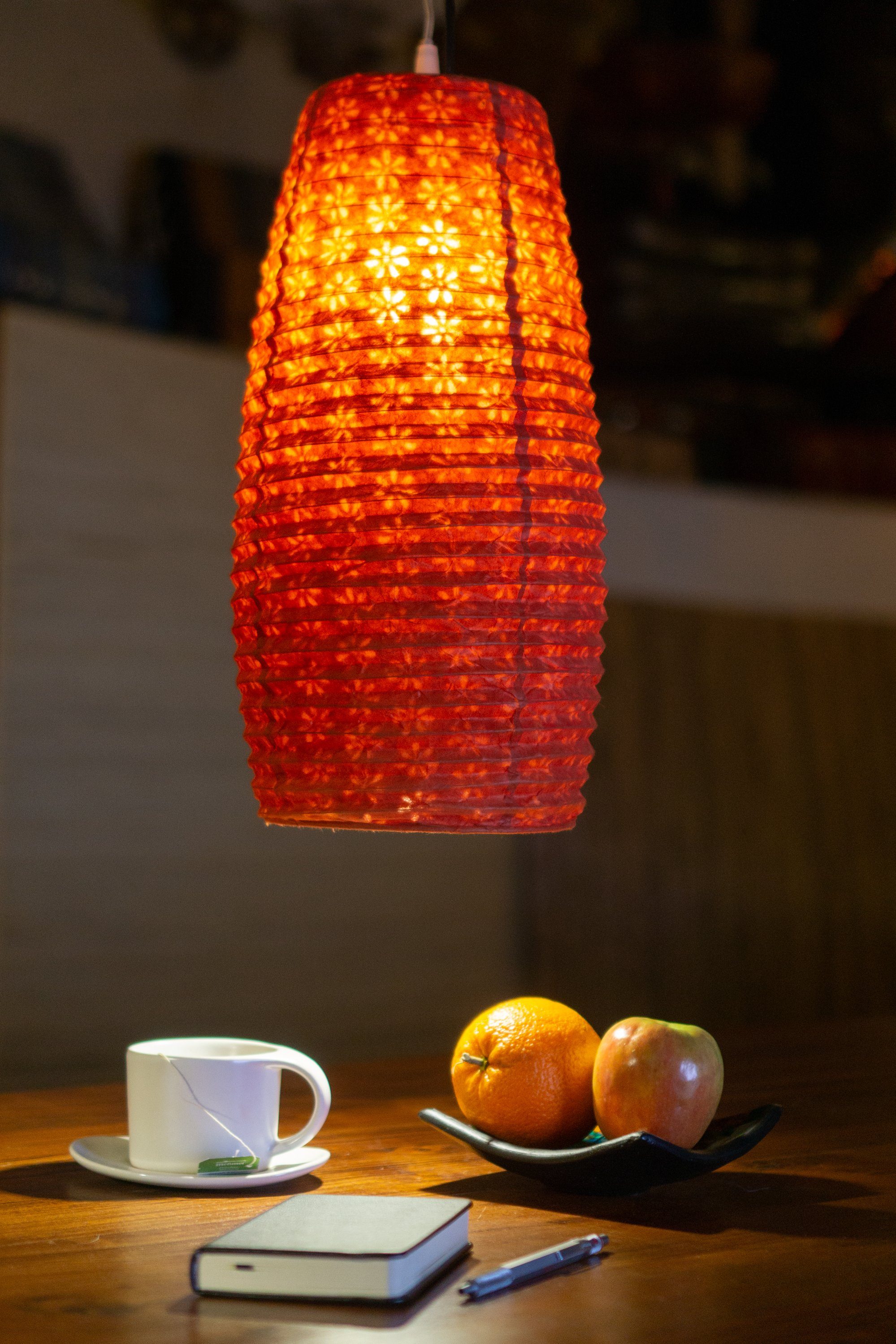 Leuchtmittel nicht ovaler Deckenleuchten Papierlampenschirm,.., inklusive rot Guru-Shop Lokta Kleiner