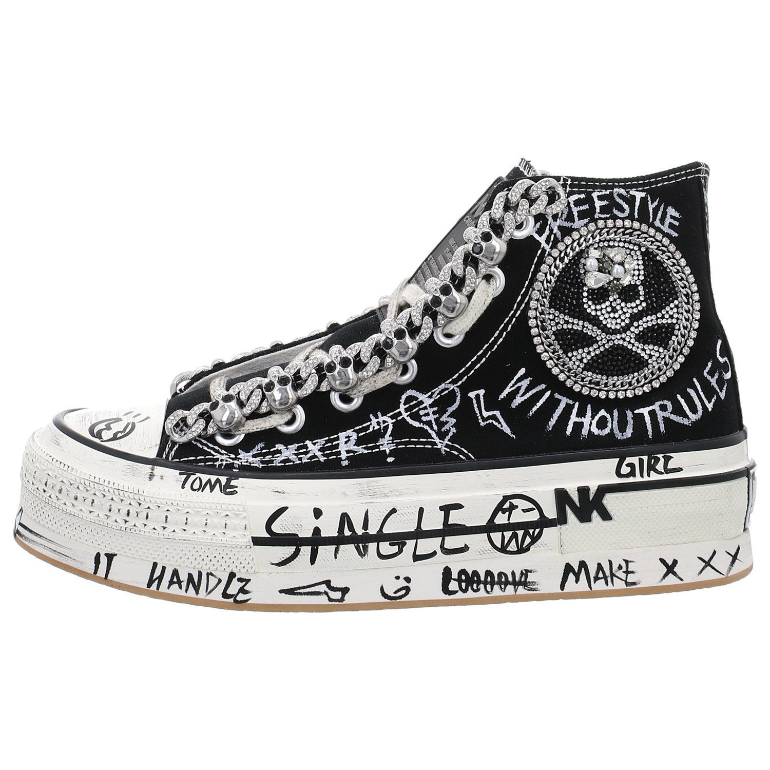 NAN-KU Sneaker
