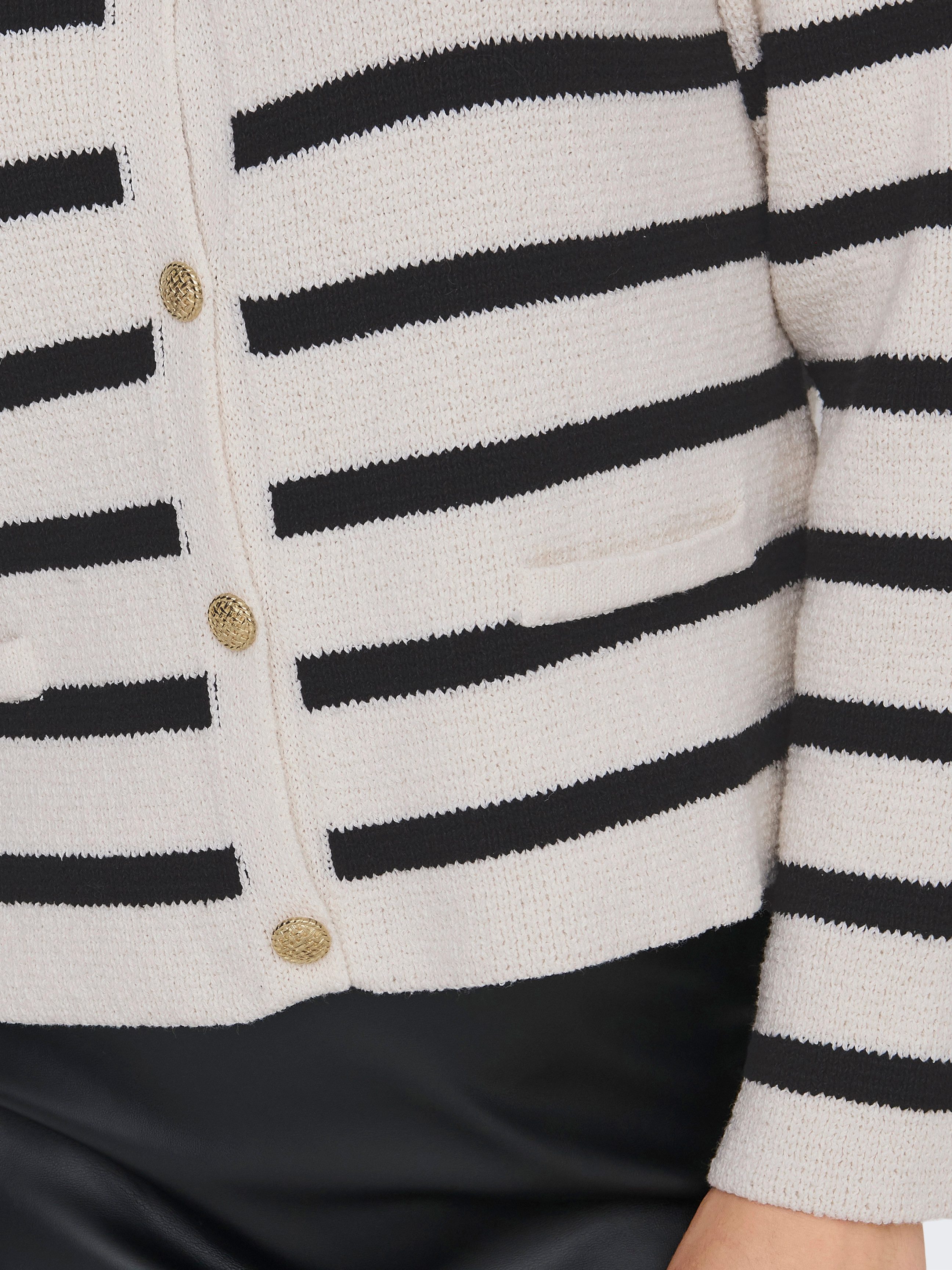 ONLY Strickjacke ONLLAURA LIFE LS O-NECK CARDIGAN CC KNT