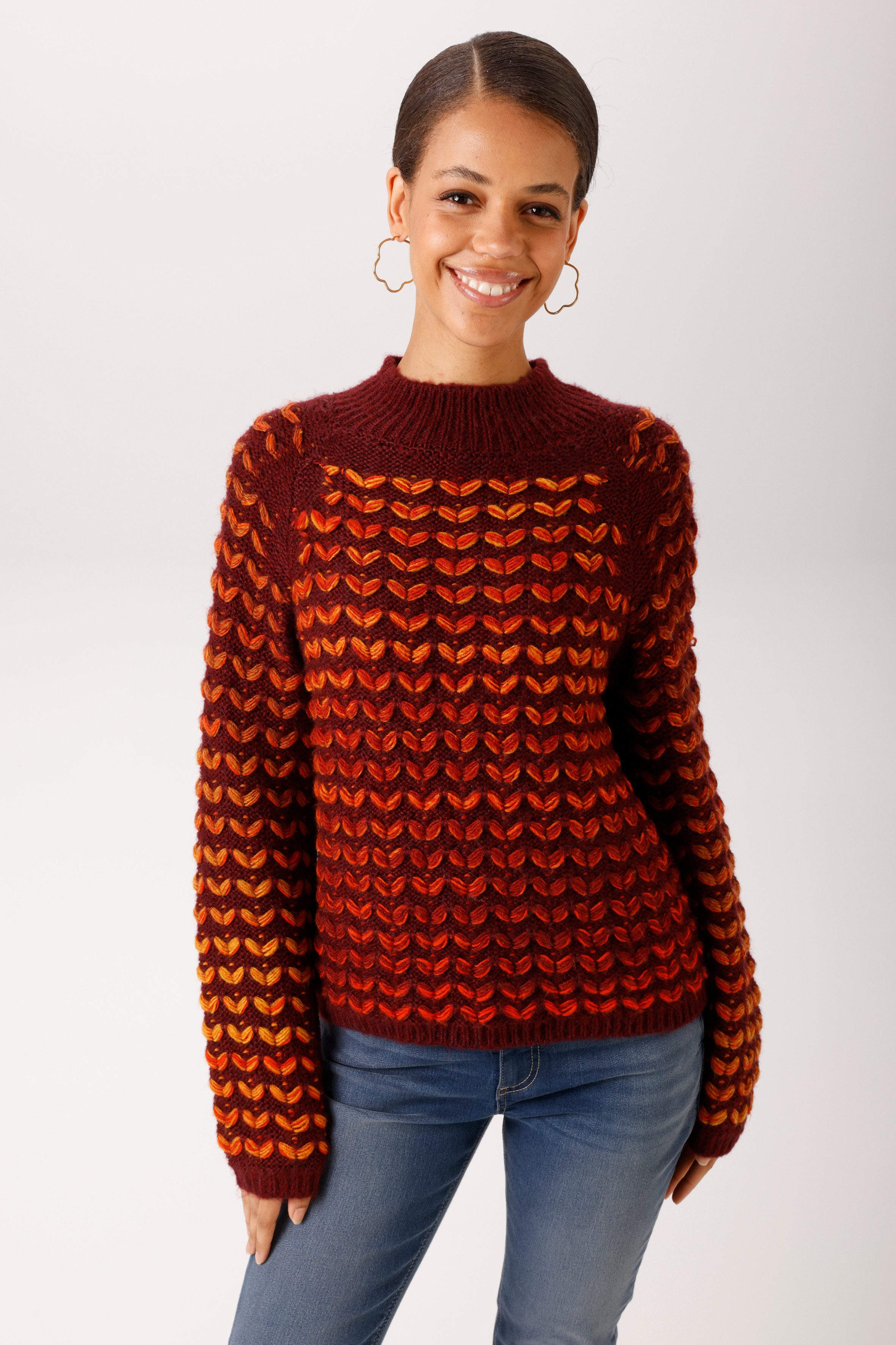 Aniston CASUAL Strickpullover im 3D-Effekt mit aufgestrickten Blättern - NEUE KOLLEKTION. € 49,99, (€ 49,99 pro 1 Stk).