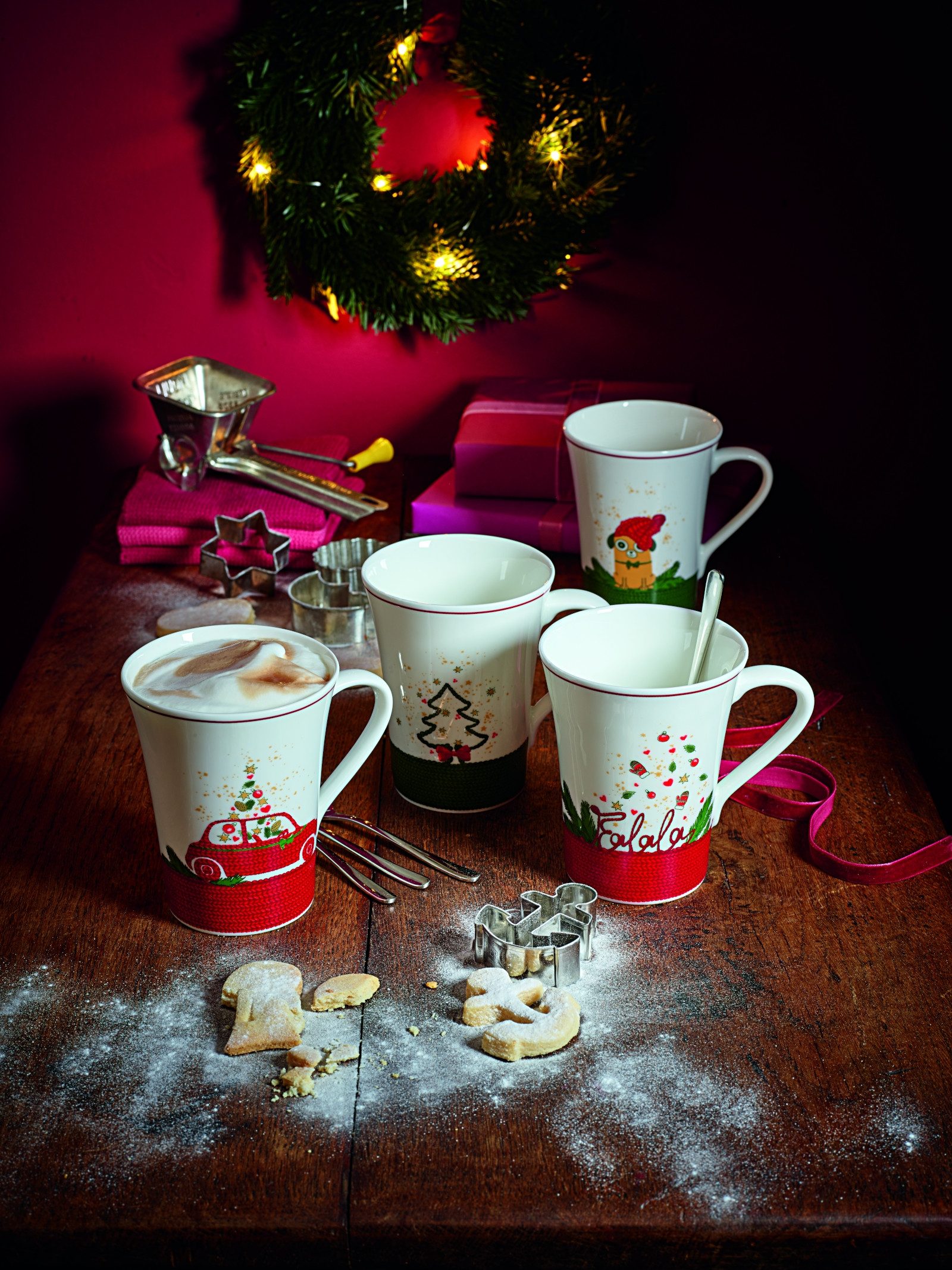 Hutschenreuther Becher Nora Weihnachtszeit Auto Becher mit Henkel 0,4 l, Porzellan